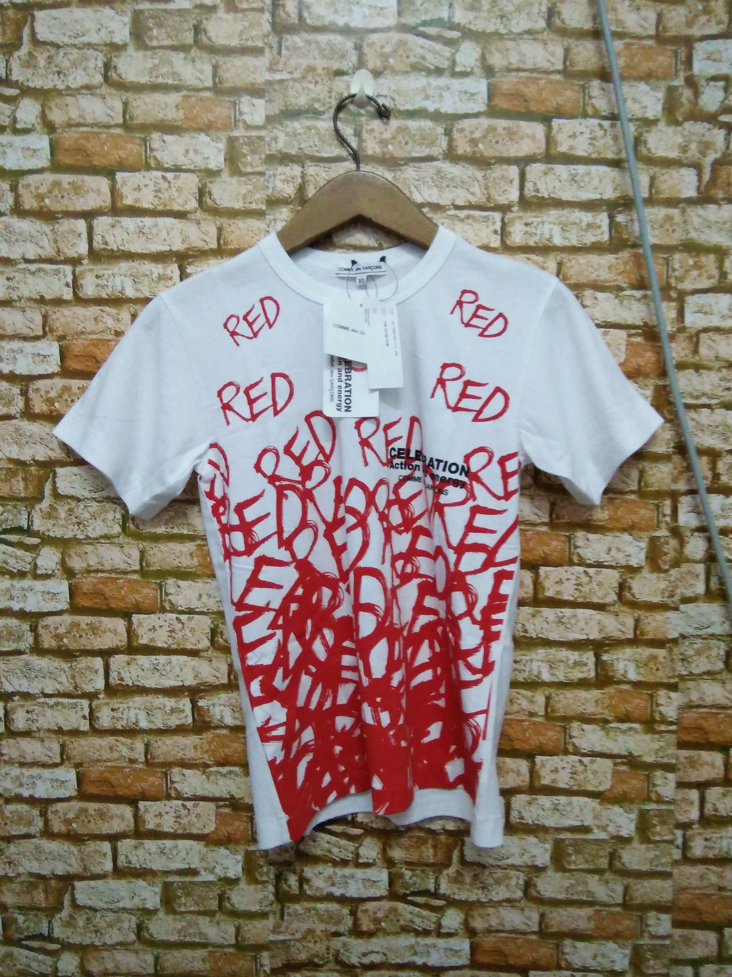 Comme des Garcons COMME DES GARCONS RED CELEBRATION (A522) Size US XS / EU 42 / 0 - 1 Thumbnail