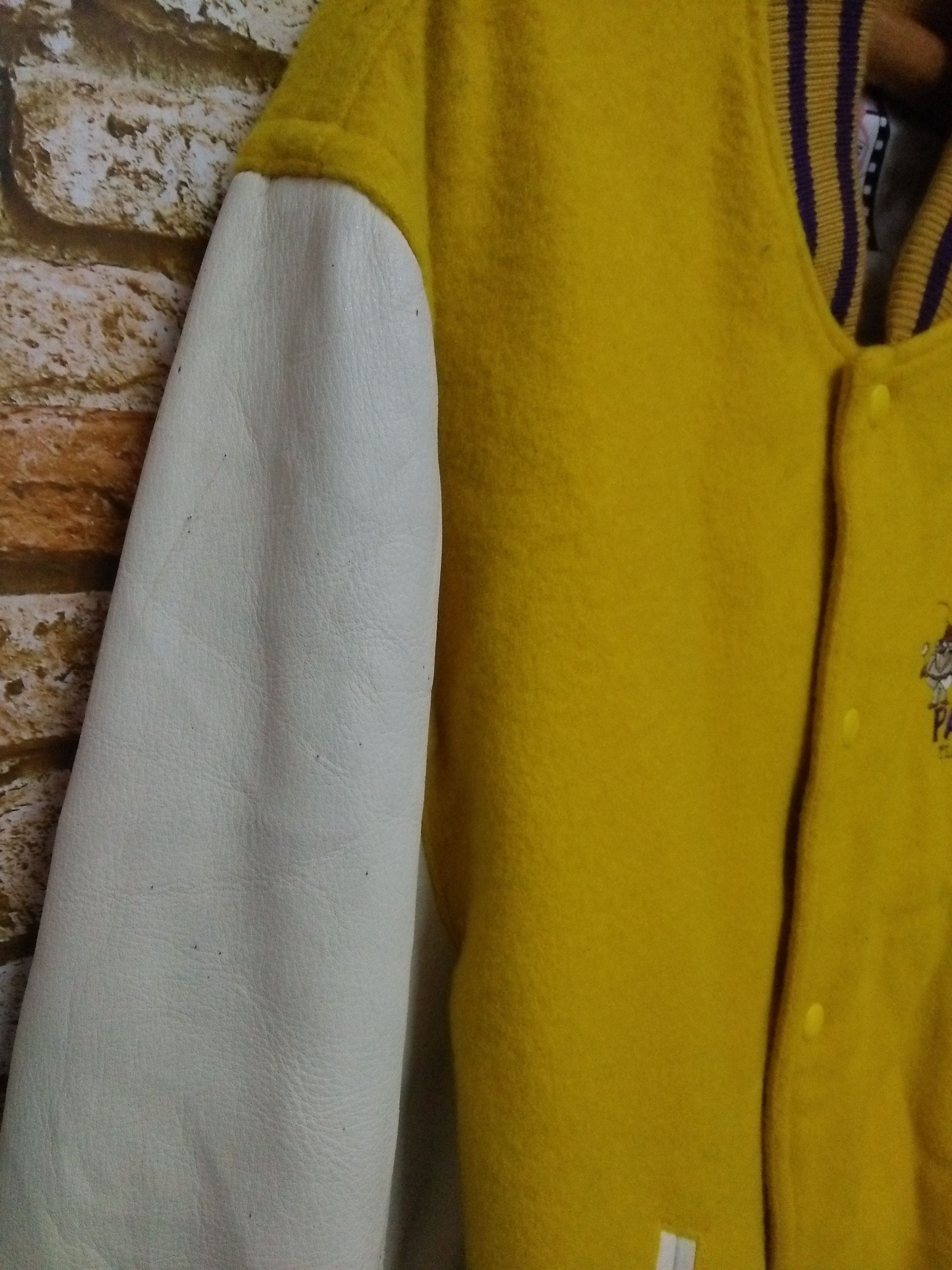 Vintage VINTAGE 1988 PINK PANTHER VARSITY EMBROIDERED JACKET (B153) Size US M / EU 48-50 / 2 - 3 Thumbnail
