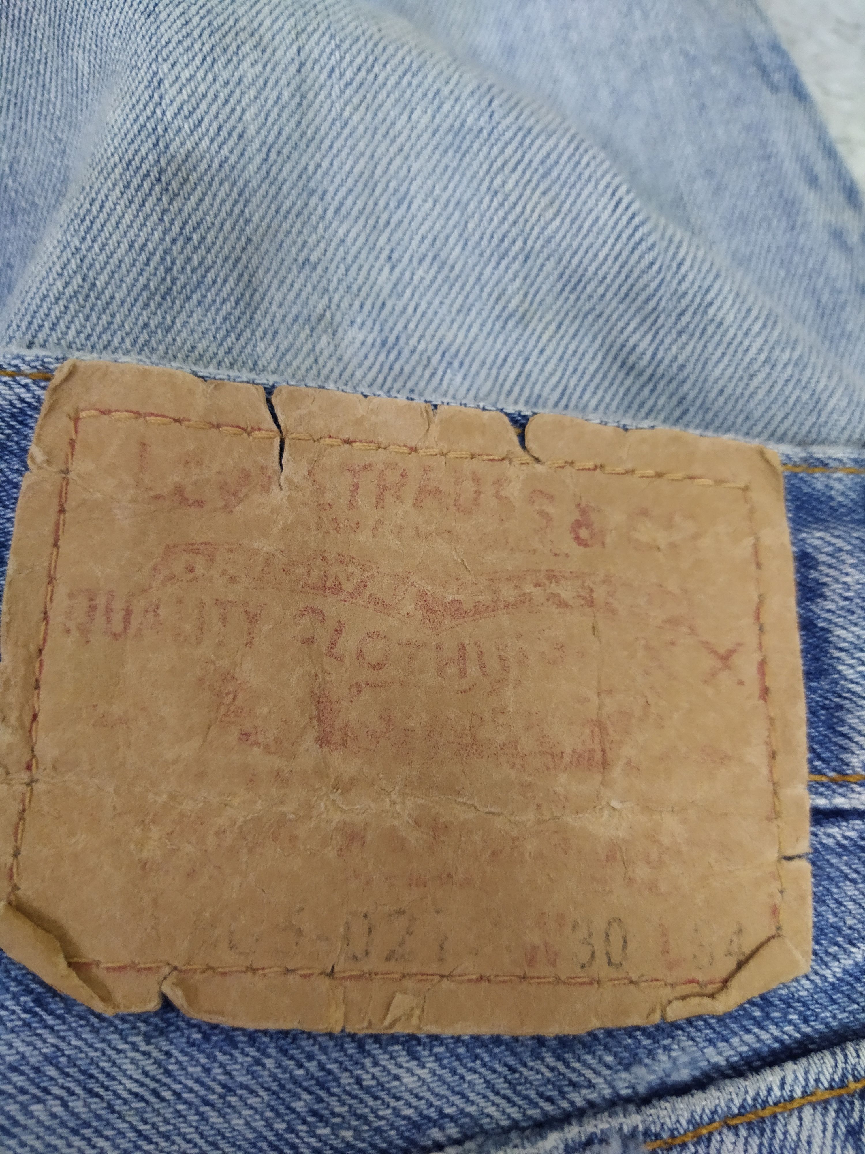 Levi's × Vintage 90s LEVIS 501 BIG E DENIM SELVEDGE 555 USA (B259) Size US 30 / EU 46 - 14 Thumbnail