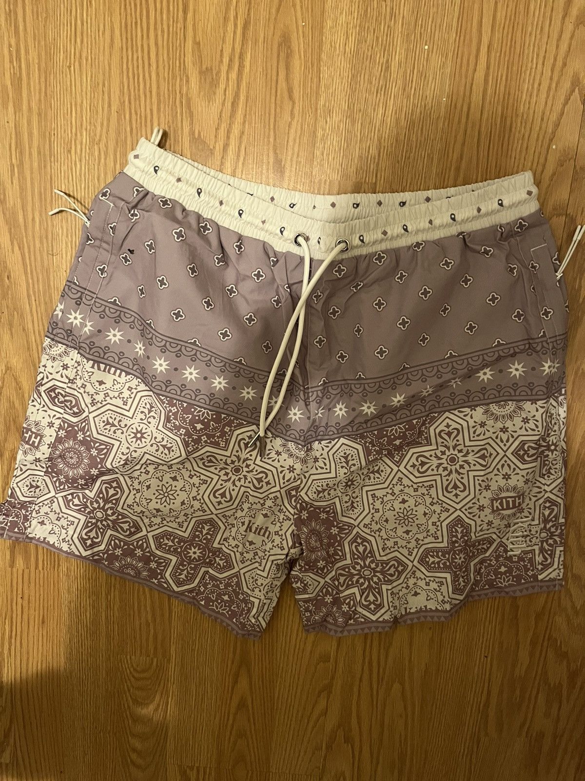 Kith Kith Printed Active Short Silk Paisley | Grailed