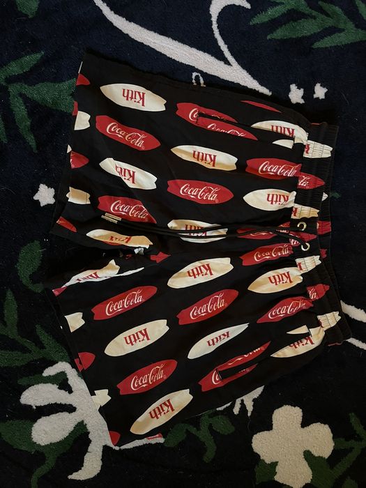 Kith Kith X Coca-Cola Surfboard Print Hardaway Shorts Sz XS SS19