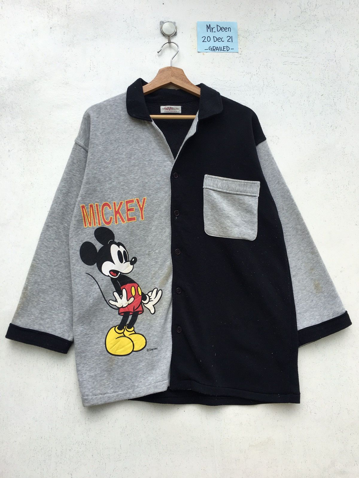 Mickey Mouse Vintage 90s Rare Mickey Mouse Buttons Sweater Size US L / EU 52-54 / 3 - 1 Thumbnail