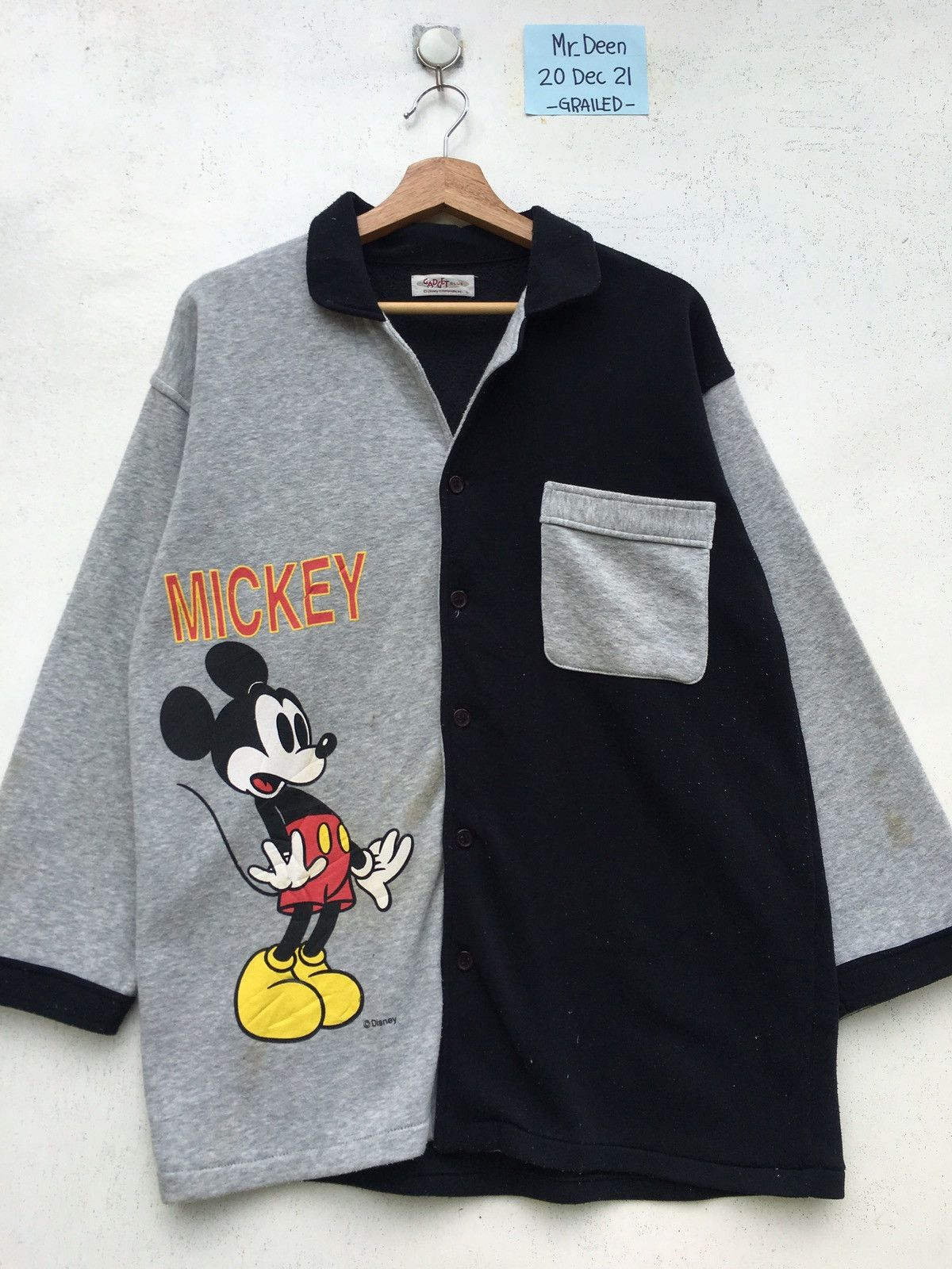Mickey Mouse Vintage 90s Rare Mickey Mouse Buttons Sweater Size US L / EU 52-54 / 3 - 4 Thumbnail