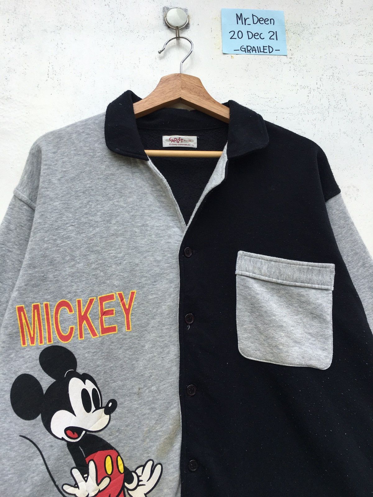 Mickey Mouse Vintage 90s Rare Mickey Mouse Buttons Sweater Size US L / EU 52-54 / 3 - 5 Thumbnail