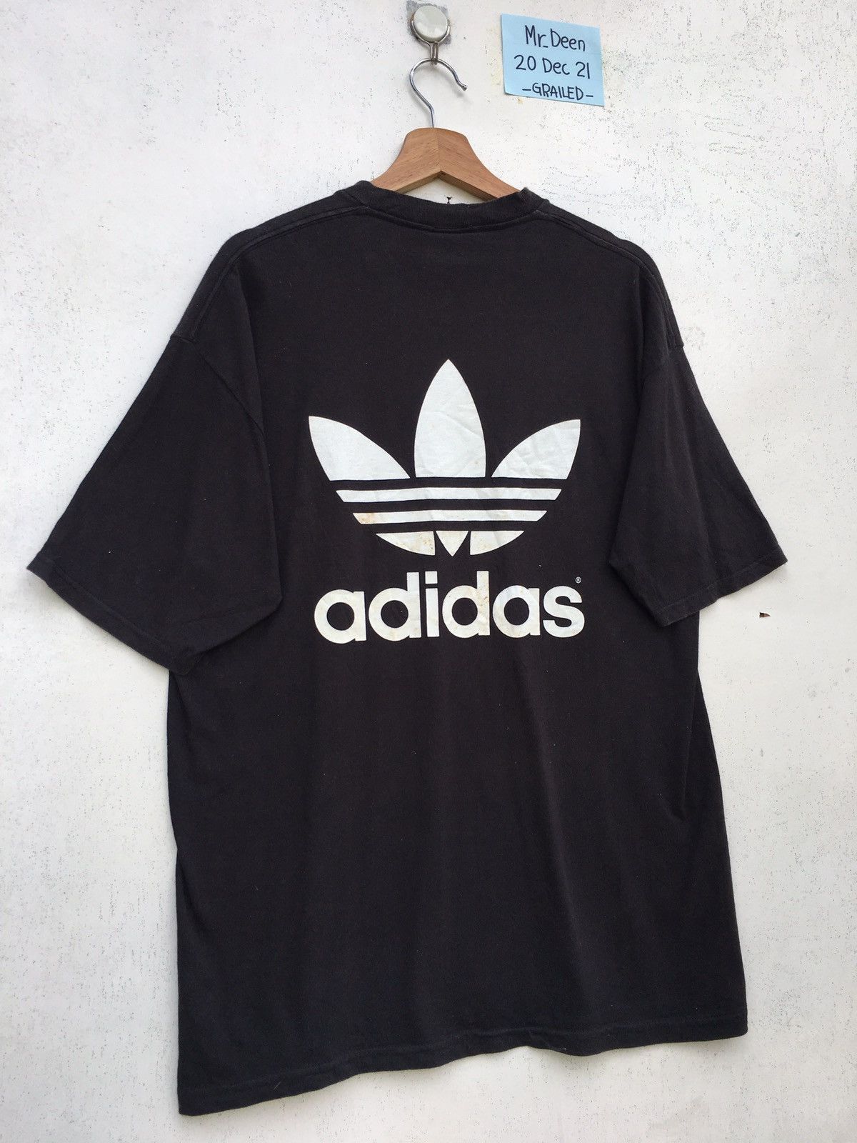 Adidas Rare Vintage Adidas Big Logo Tshirt Size US M / EU 48-50 / 2 - 3 Thumbnail