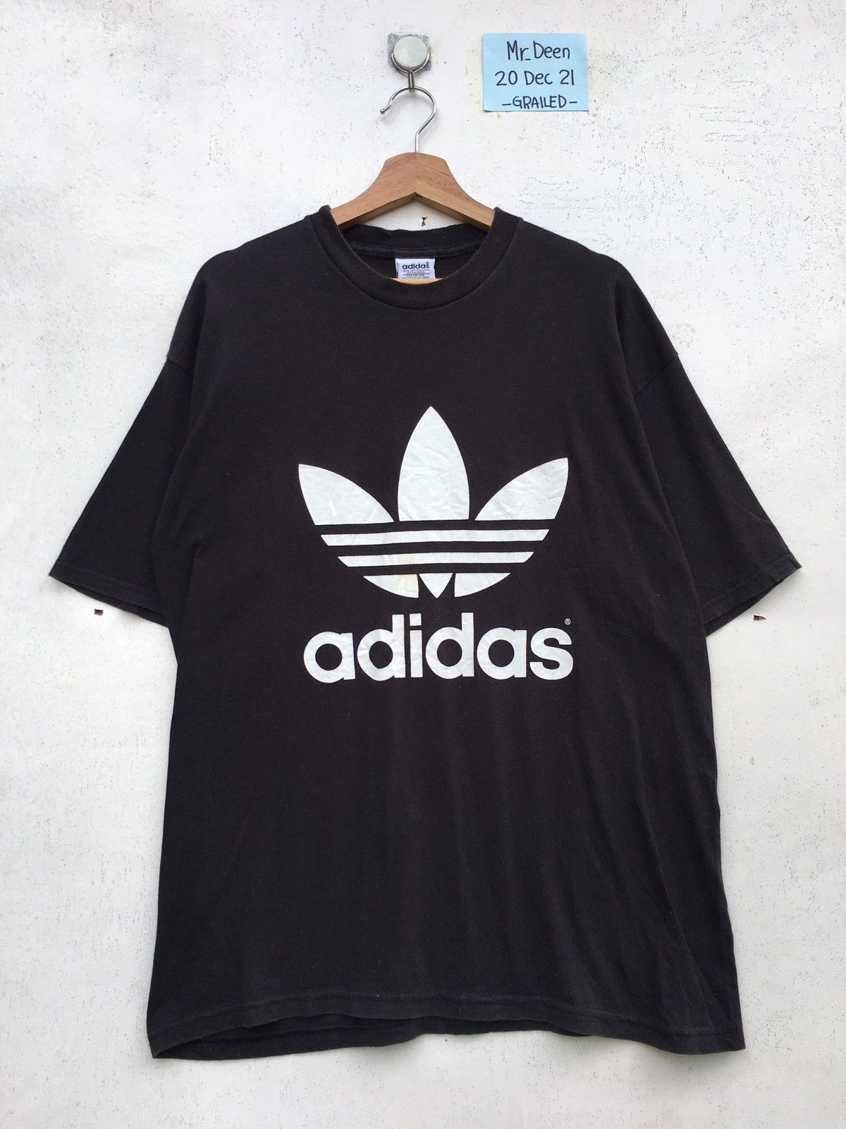 Adidas Rare Vintage Adidas Big Logo Tshirt Size US M / EU 48-50 / 2 - 12 Thumbnail