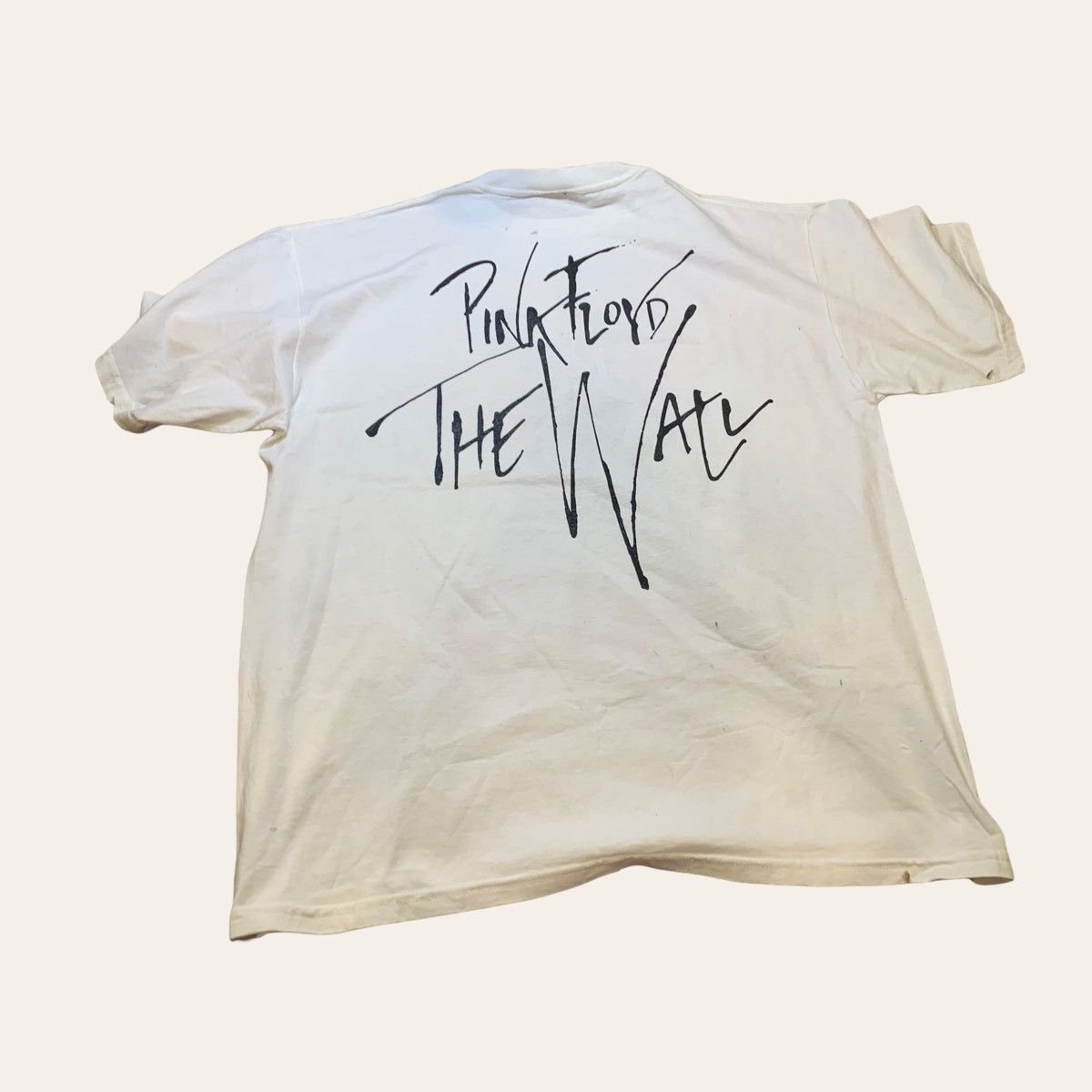 Band Tees × Pink Floyd × Vintage Vintage 1990s Pink Floyd Off The Wall AOP T Shirt Size XL Size US XL / EU 56 / 4 - 4 Thumbnail
