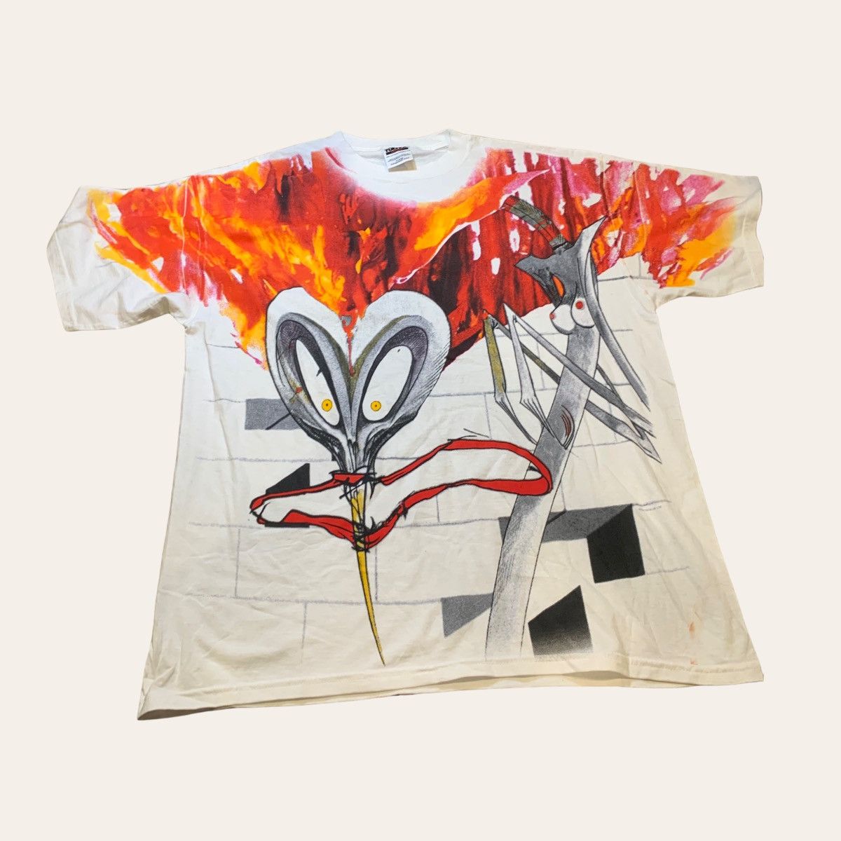 Band Tees × Pink Floyd × Vintage Vintage 1990s Pink Floyd Off The Wall AOP T Shirt Size XL Size US XL / EU 56 / 4 - 1 Thumbnail