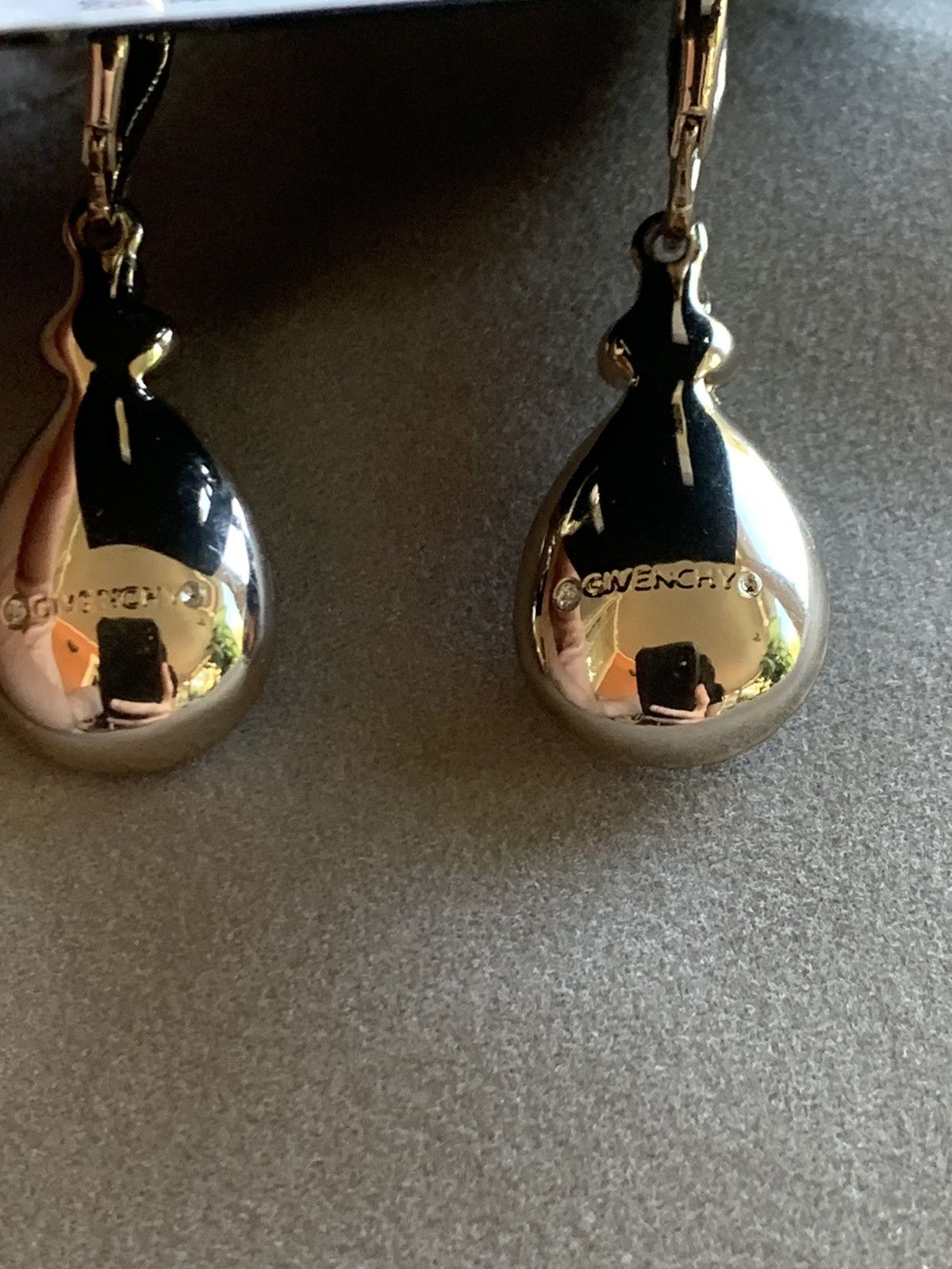 Designer × Givenchy × Jewelry *RARE* New Givenchy Tear Drop Crystal Earrings Size ONE SIZE - 5 Thumbnail