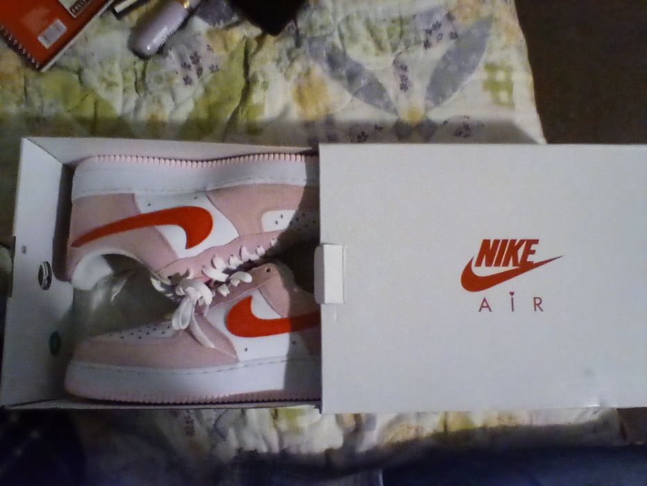 nike airforce 1 loveletter