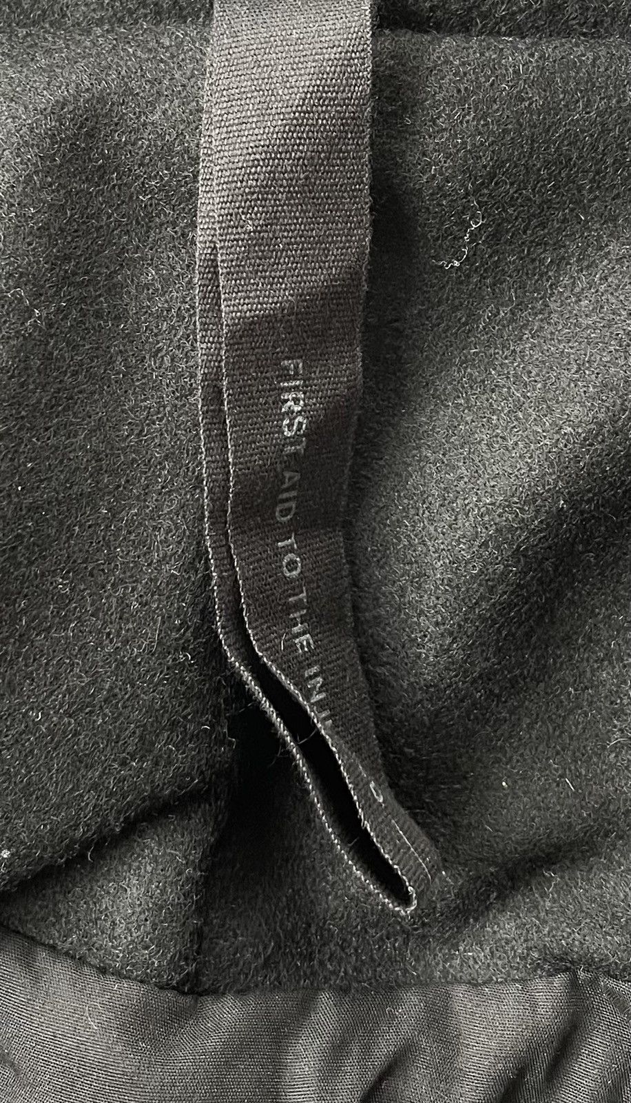 First Aid To The Injured Buttoned Wool Coat Size US S / EU 44-46 / 1 - 5 Thumbnail