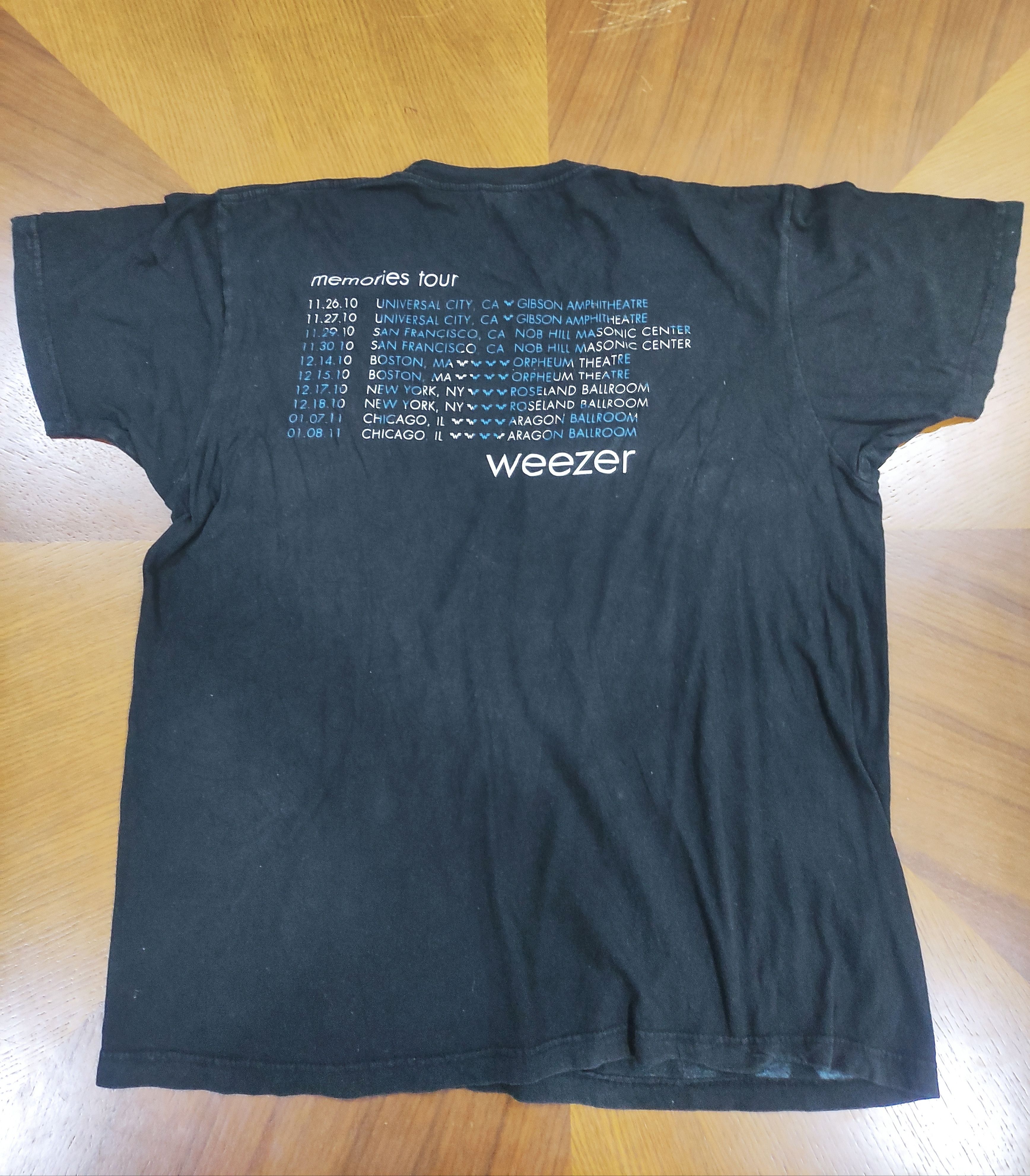 Band Tees Weezer Concert T Shirt 2010 Memories Tour Size US L / EU 52-54 / 3 - 2 Thumbnail