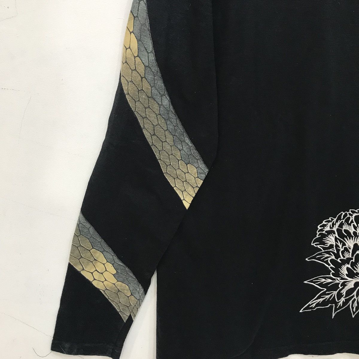 Other Sukajan Snake Long Sleeve T Shirt Size US L / EU 52-54 / 3 - 5 Thumbnail