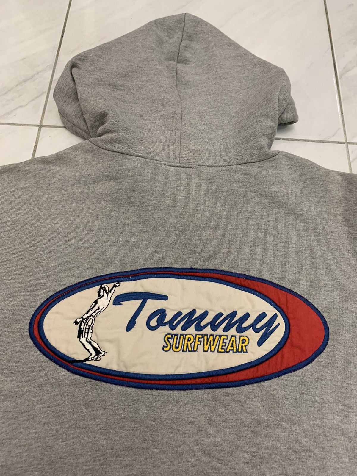 Tommy Hilfiger Vintage Tommy Hilfiger Surfwear hoodies sweater Size US L / EU 52-54 / 3 - 3 Thumbnail