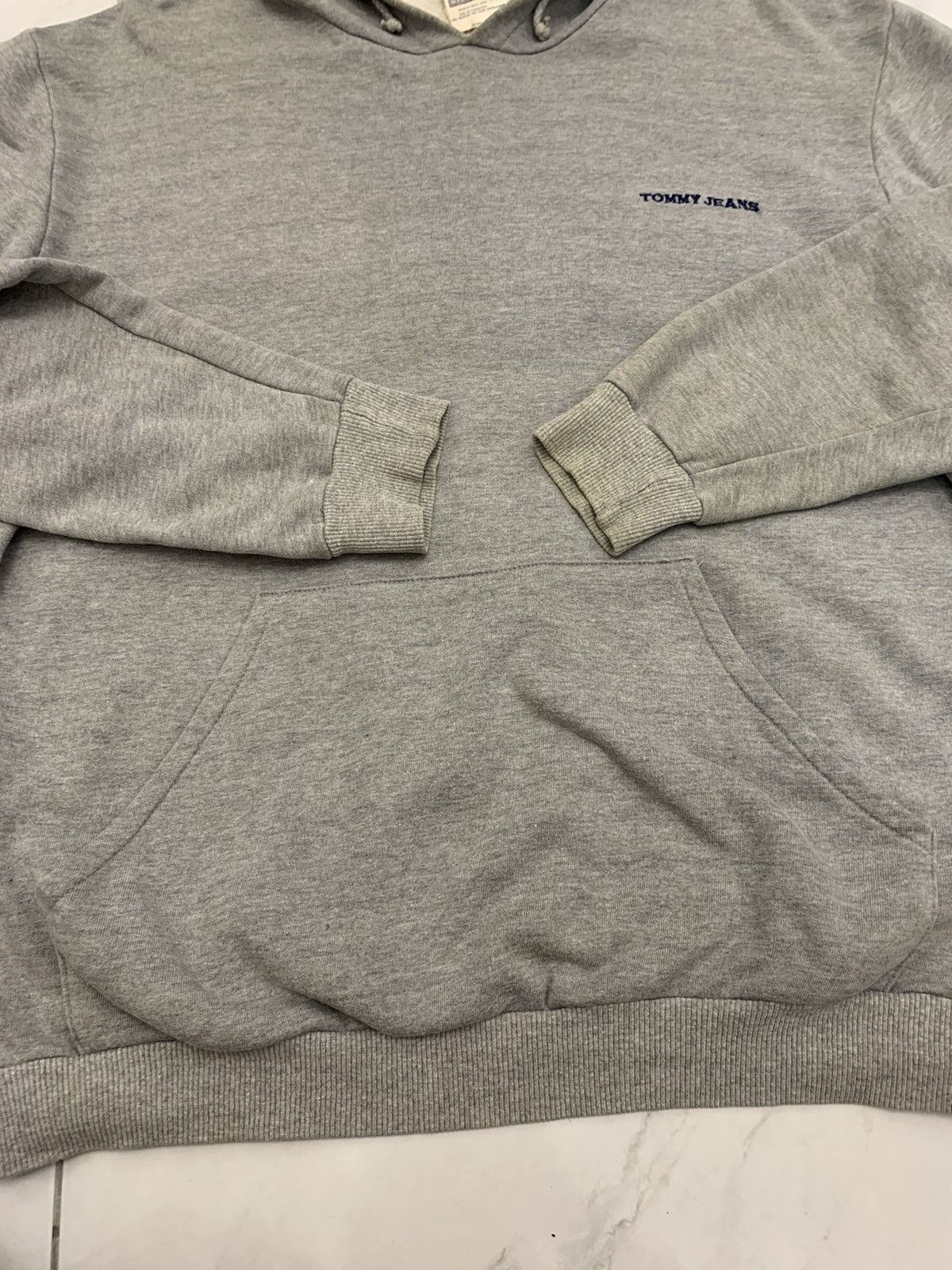 Tommy Hilfiger Vintage Tommy Hilfiger Surfwear hoodies sweater Size US L / EU 52-54 / 3 - 4 Thumbnail