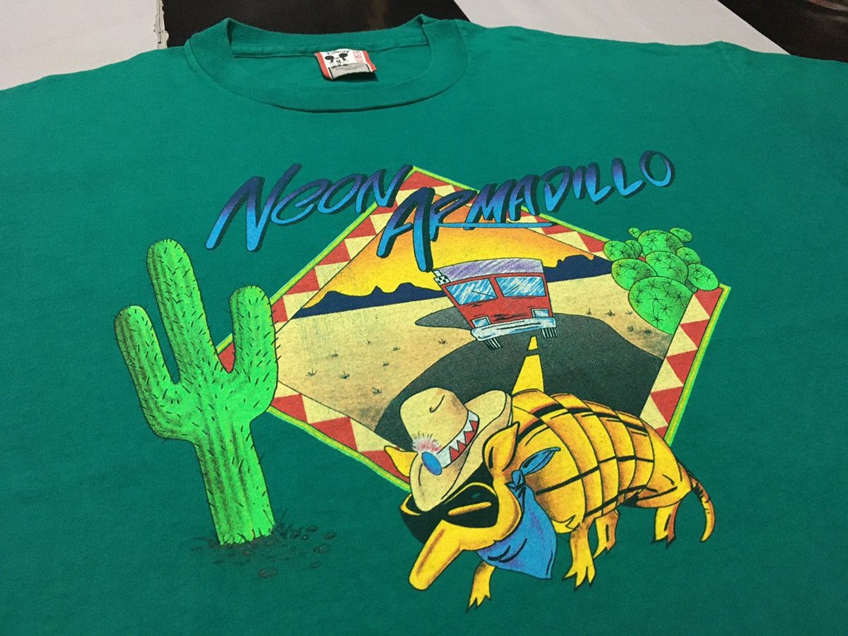 Cartoon Network × Disney × Vintage Vintage Disney Neon Armadillo 