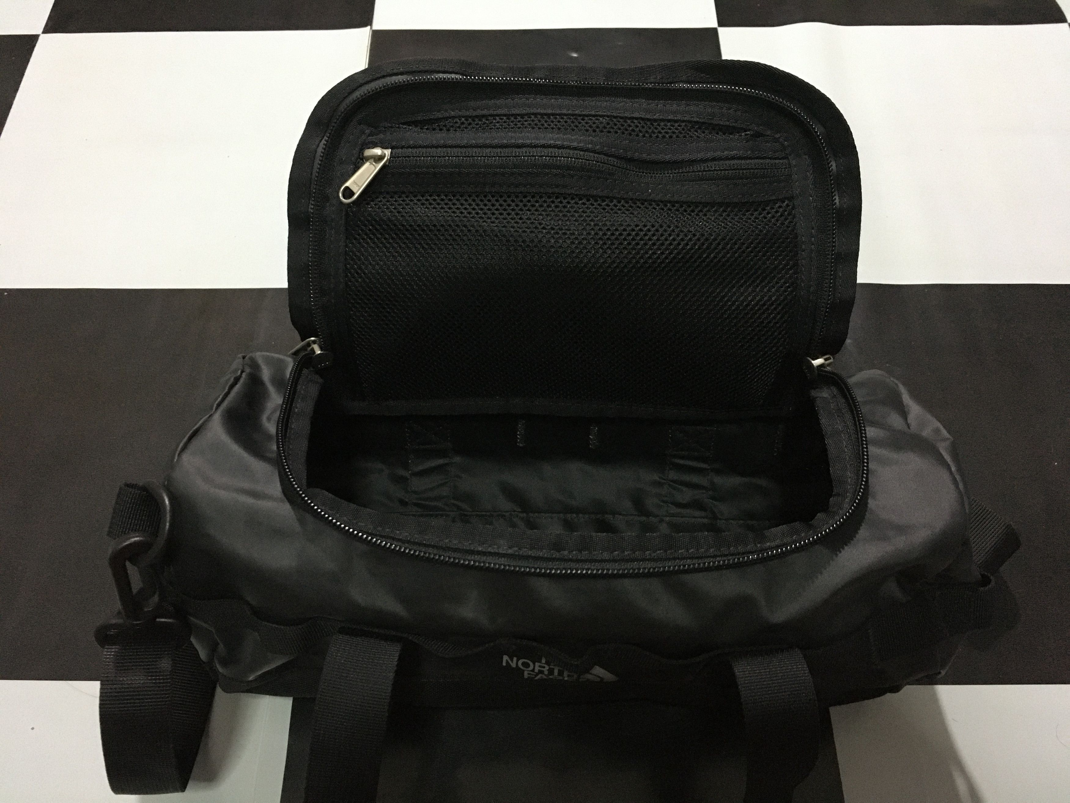 The North Face Vintage The North Face Mini Duffel Bag Nylon Size ONE SIZE - 7 Thumbnail