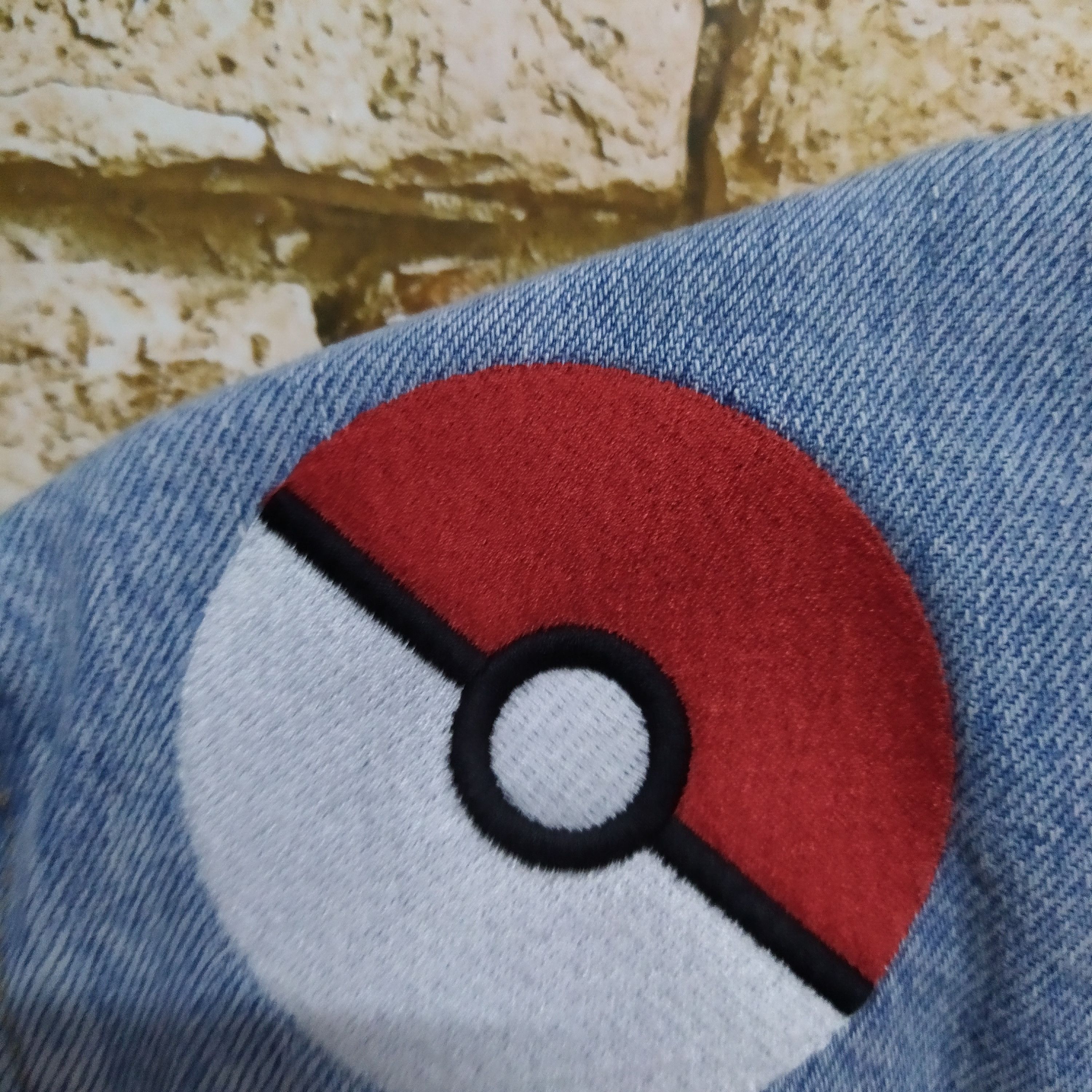 Cartoon Network LEVIS x POKEMON BIG E DENIM JACKET EMBROIDERRED (D569) Size US M / EU 48-50 / 2 - 4 Thumbnail