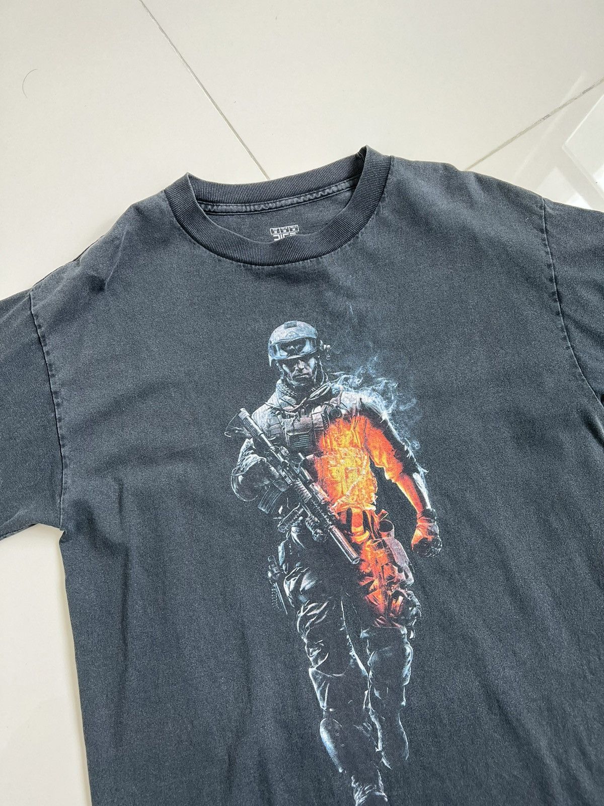 Playstation Battlefield EA Game promo tee Size US M / EU 48-50 / 2 - 2 Thumbnail