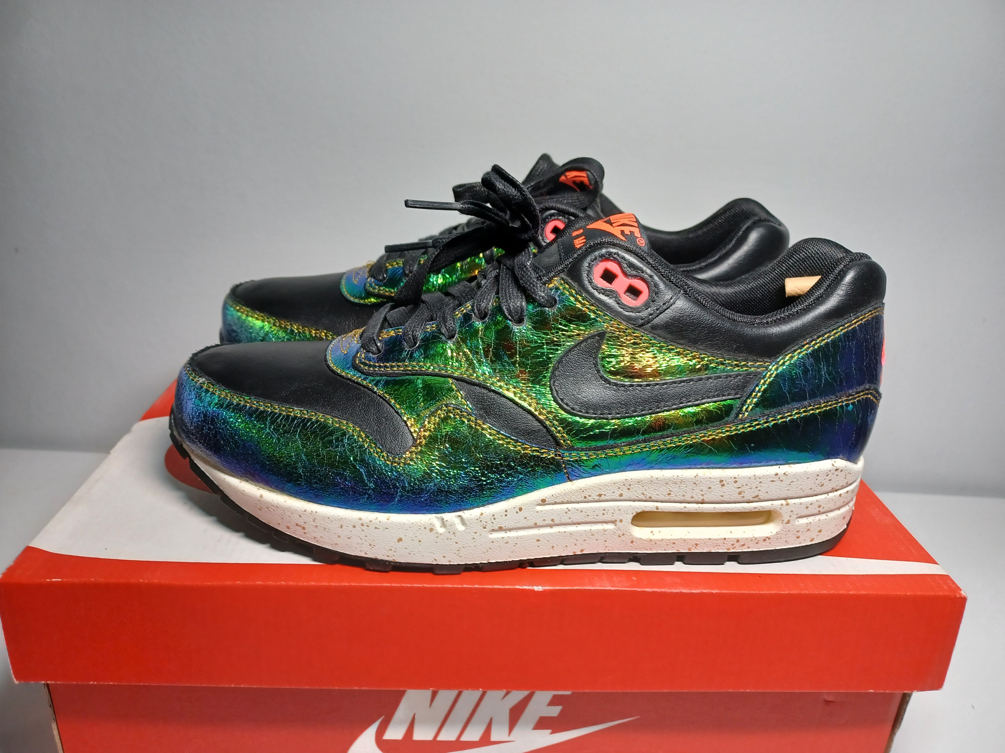Air max 1 bronze trophy store
