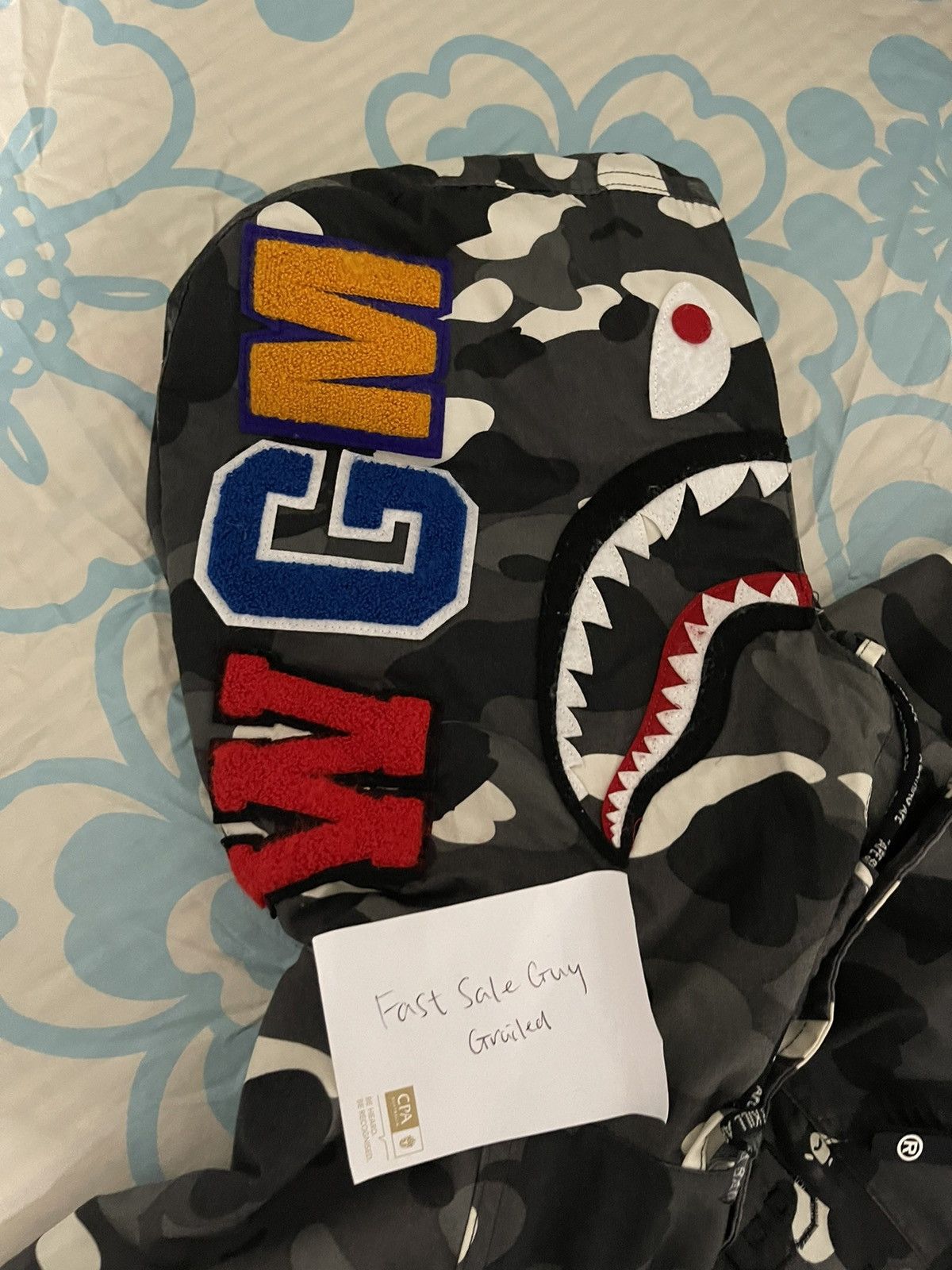 Bape Bape Glow in the Dark Black Camo Shark Snowboard Jacket Size US L / EU 52-54 / 3 - 3 Thumbnail