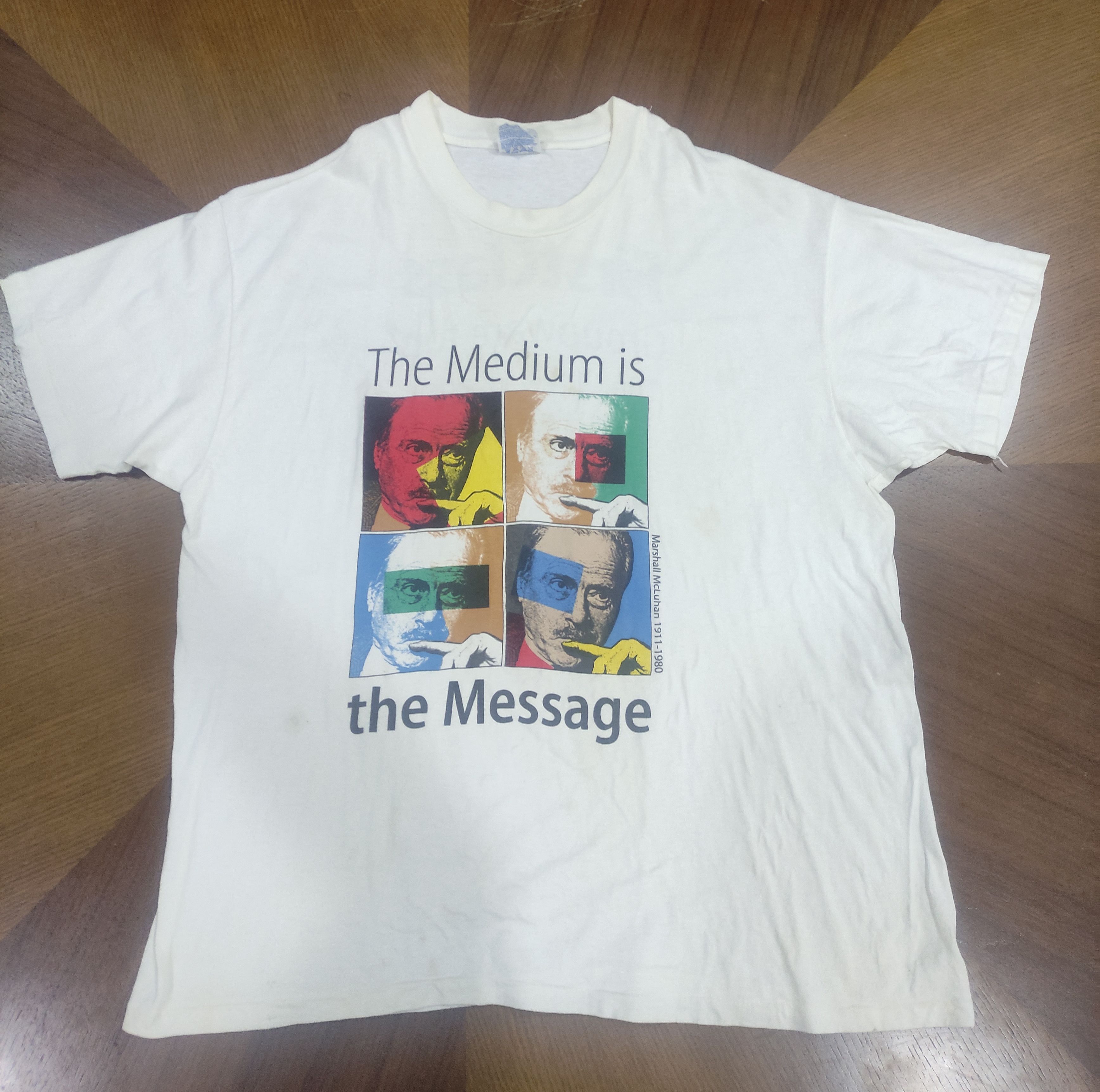 Vintage Vintage Marshall Mcluhan T Shirt Art Size US XL / EU 56 / 4 - 1 Thumbnail