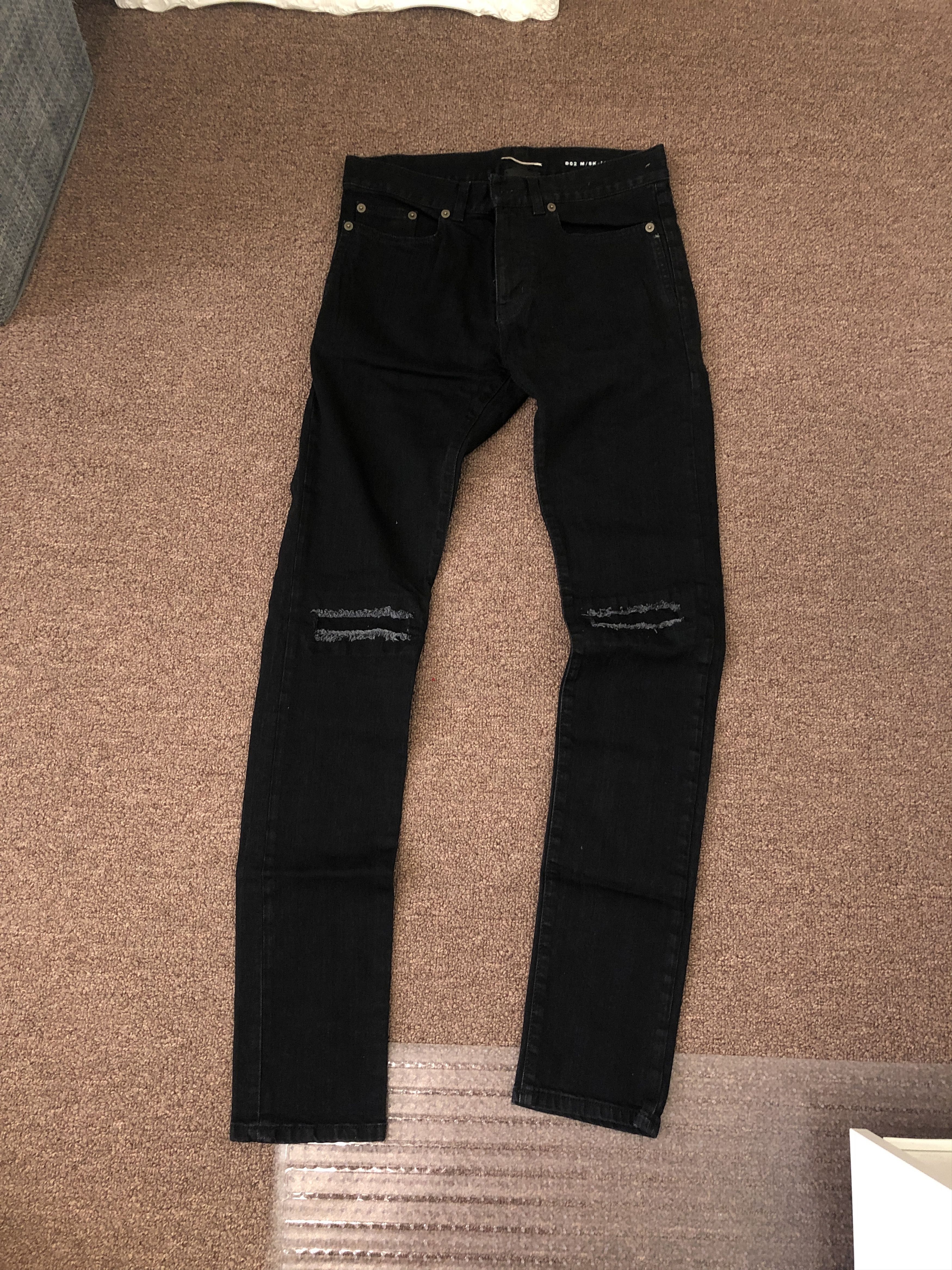 Yves Saint Laurent Saint Laurent D02 Knee Patch Black Denim Size US 29 - 1 Thumbnail