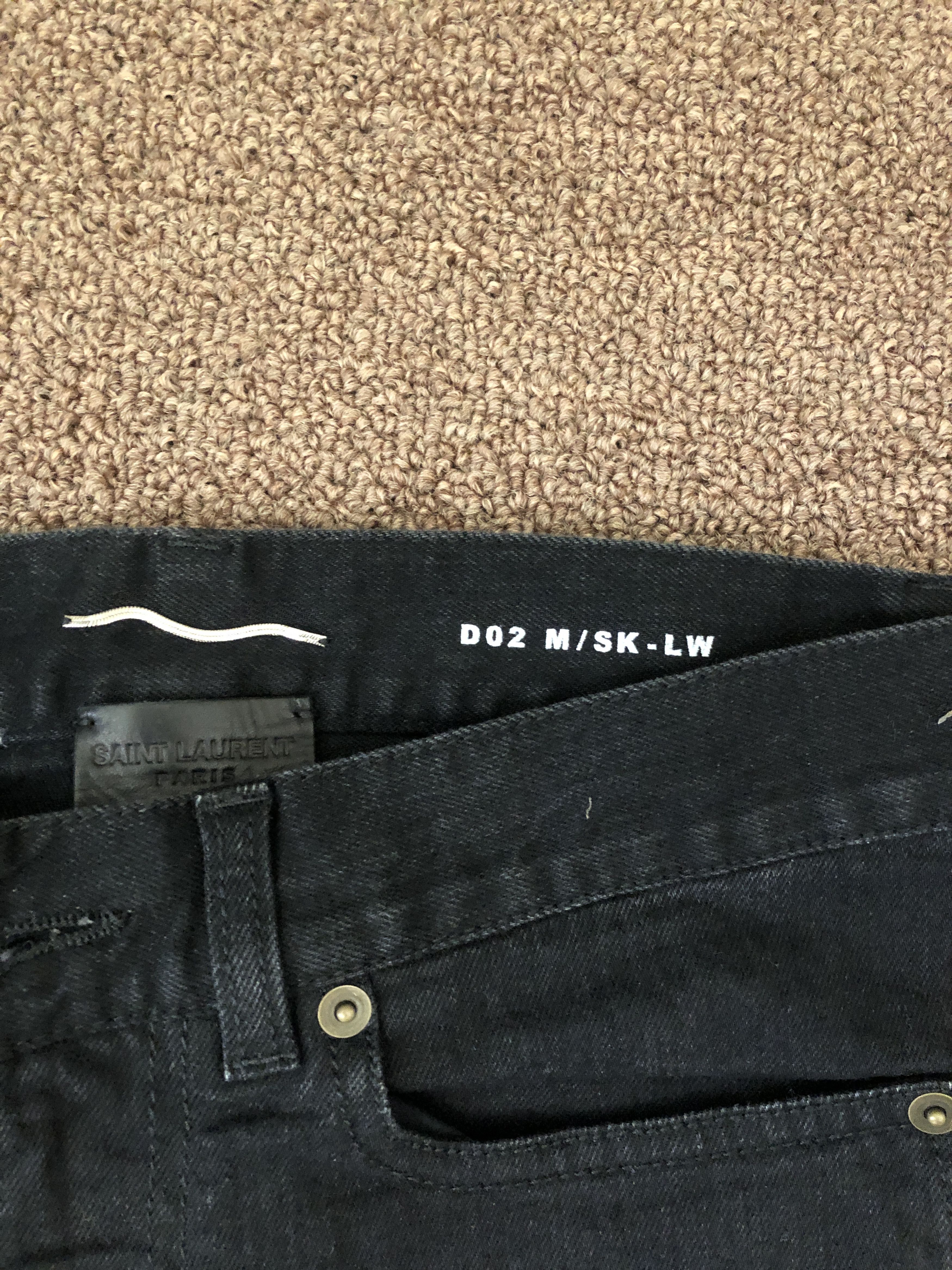 Yves Saint Laurent Saint Laurent D02 Knee Patch Black Denim Size US 29 - 2 Thumbnail