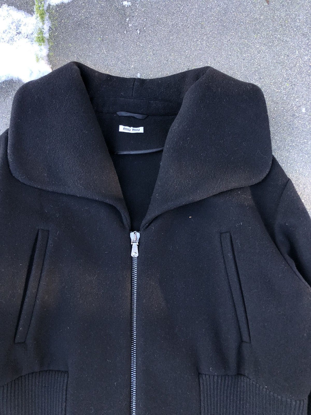 Miu Miu × Prada Fits sz L miu miu aw13 oversized wool bomber jacket Size US S / EU 44-46 / 1 - 2 Thumbnail
