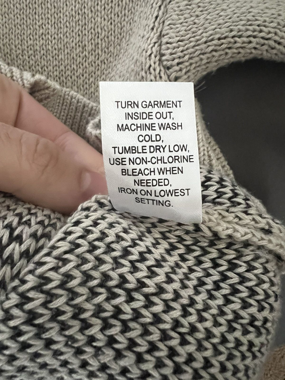 Fear of God Fear of god essentials knit sweater moss small Size US S / EU 44-46 / 1 - 7 Thumbnail
