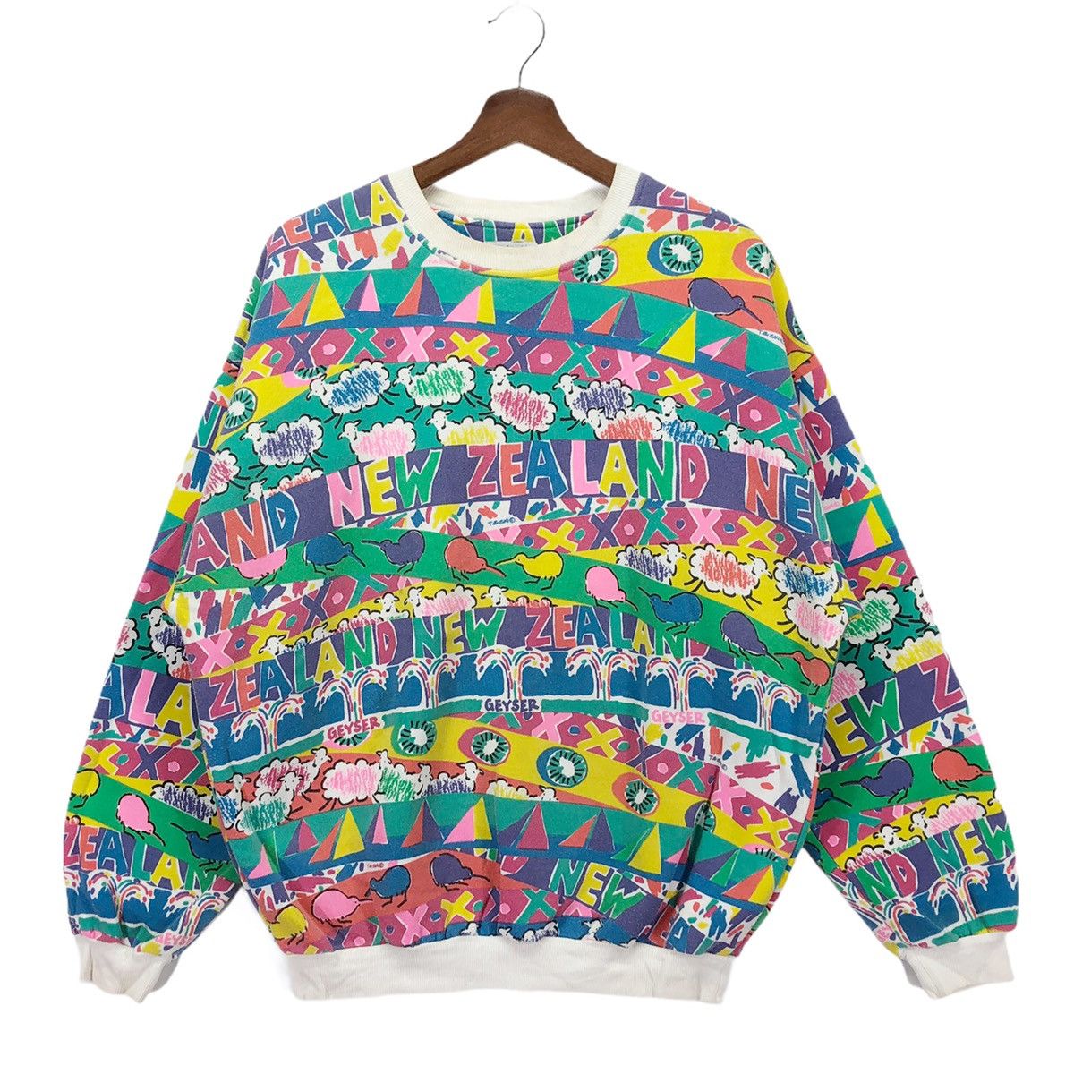 Designer × Vintage Vintage New Zealand Activewear Full Print Crewneck Size US M / EU 48-50 / 2 - 1 Thumbnail