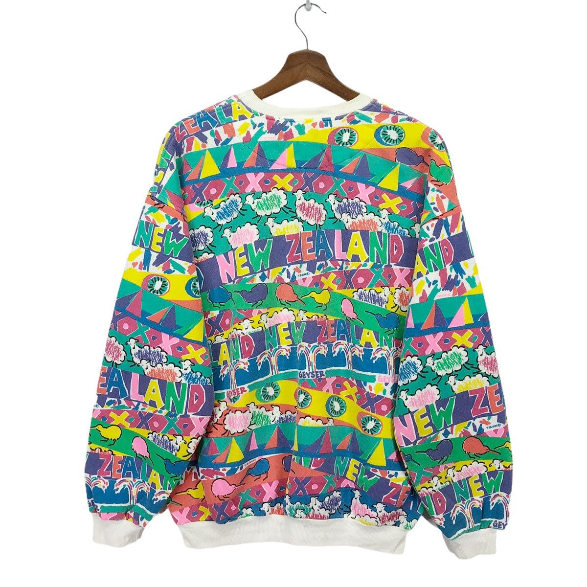 Designer × Vintage Vintage New Zealand Activewear Full Print Crewneck Size US M / EU 48-50 / 2 - 5 Thumbnail