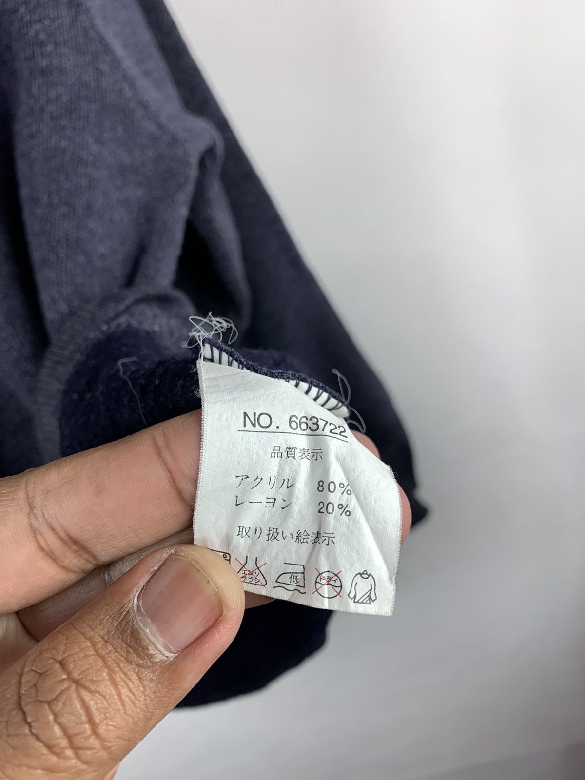 Japanese Brand Vintage Virtuous Embroided Sweater Size US M / EU 48-50 / 2 - 7 Thumbnail