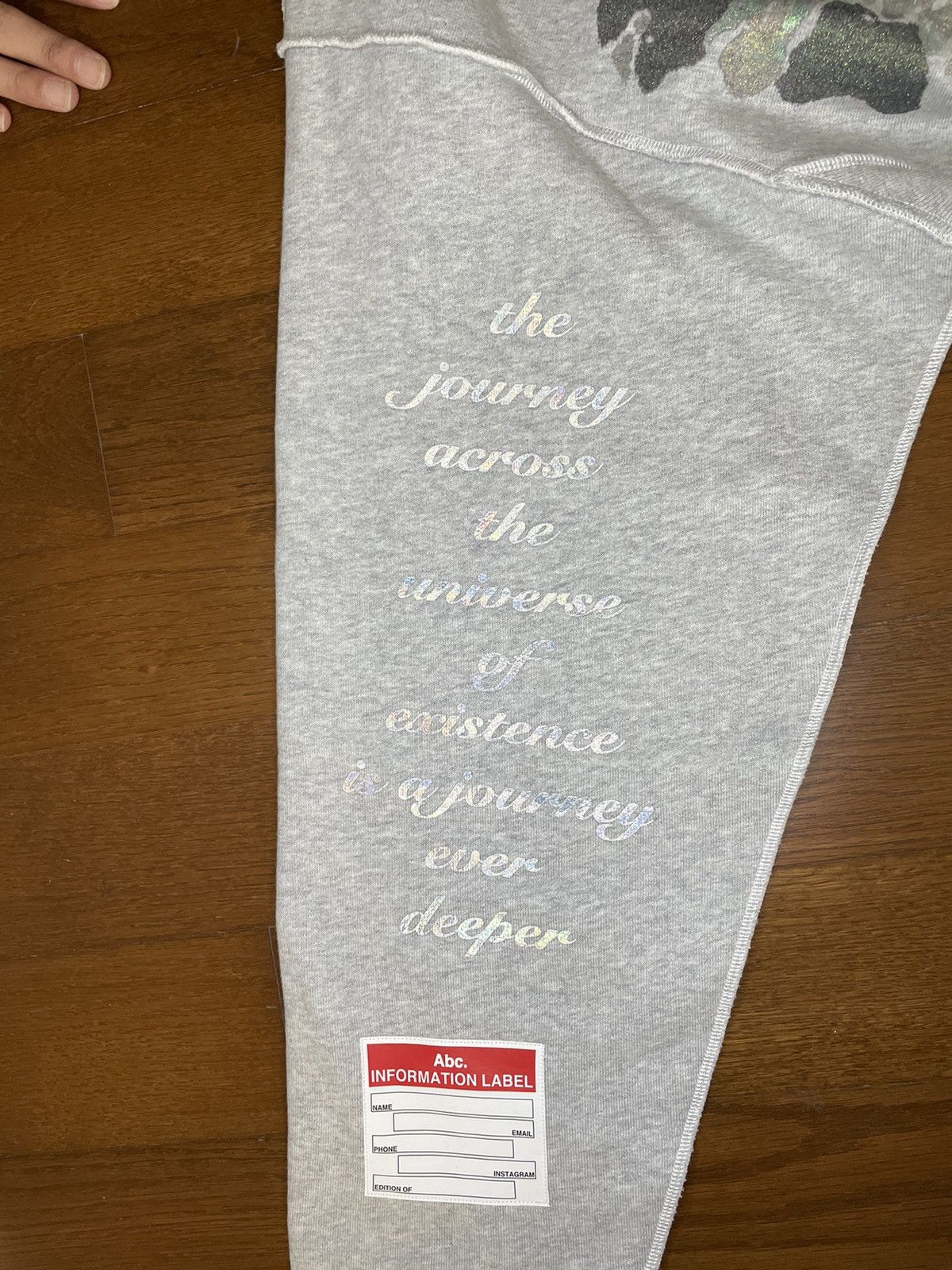 Advisory Board Crystals × Guess Advisory Board Crystals Planet Saving Hoodie Grey Size US M / EU 48-50 / 2 - 9 Thumbnail