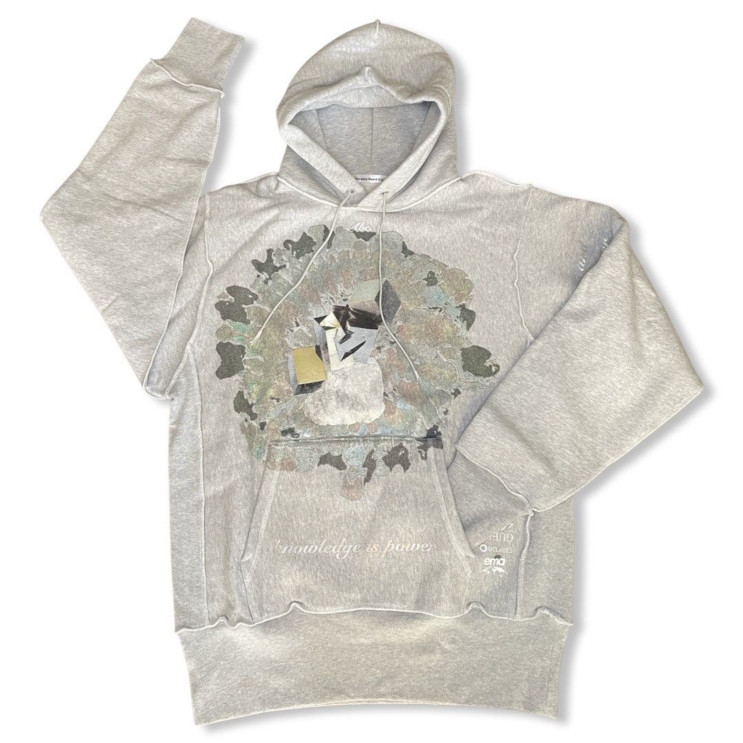 Advisory Board Crystals × Guess Advisory Board Crystals Planet Saving Hoodie Grey Size US M / EU 48-50 / 2 - 3 Thumbnail