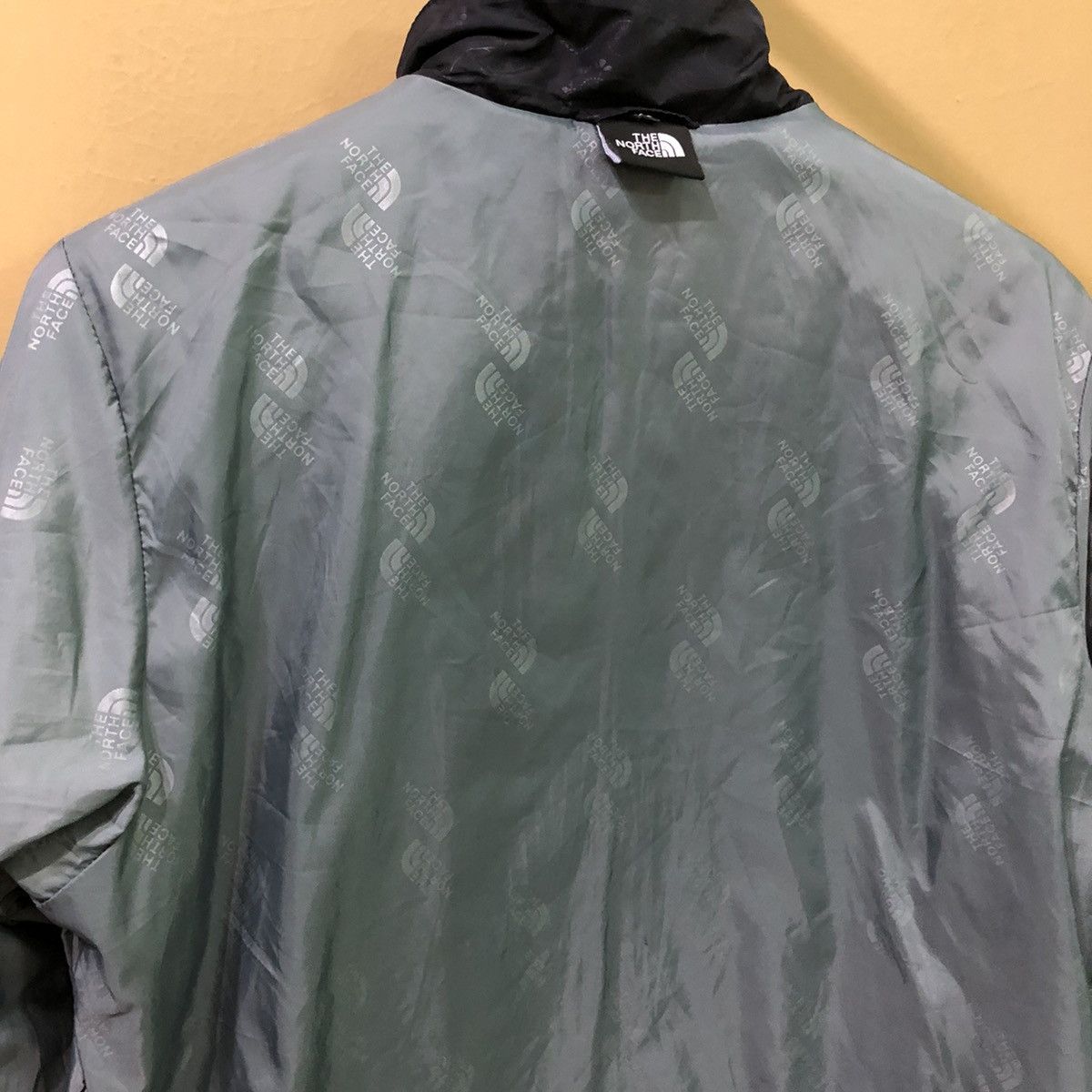 The North Face Riversible Light Jacket