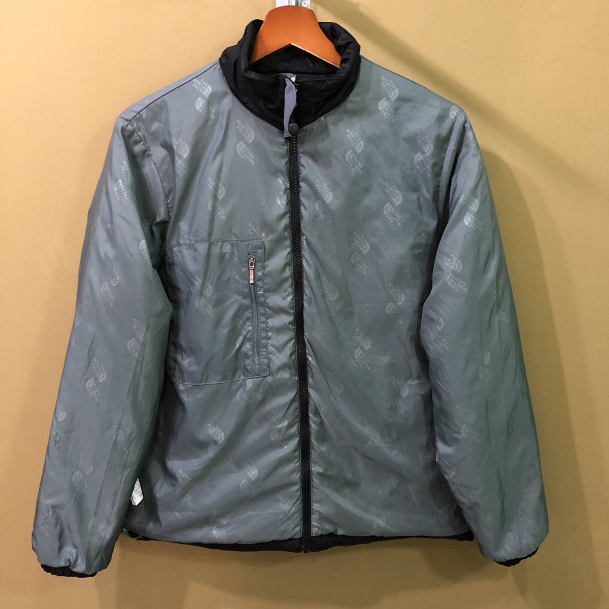 The North Face Riversible Light Jacket