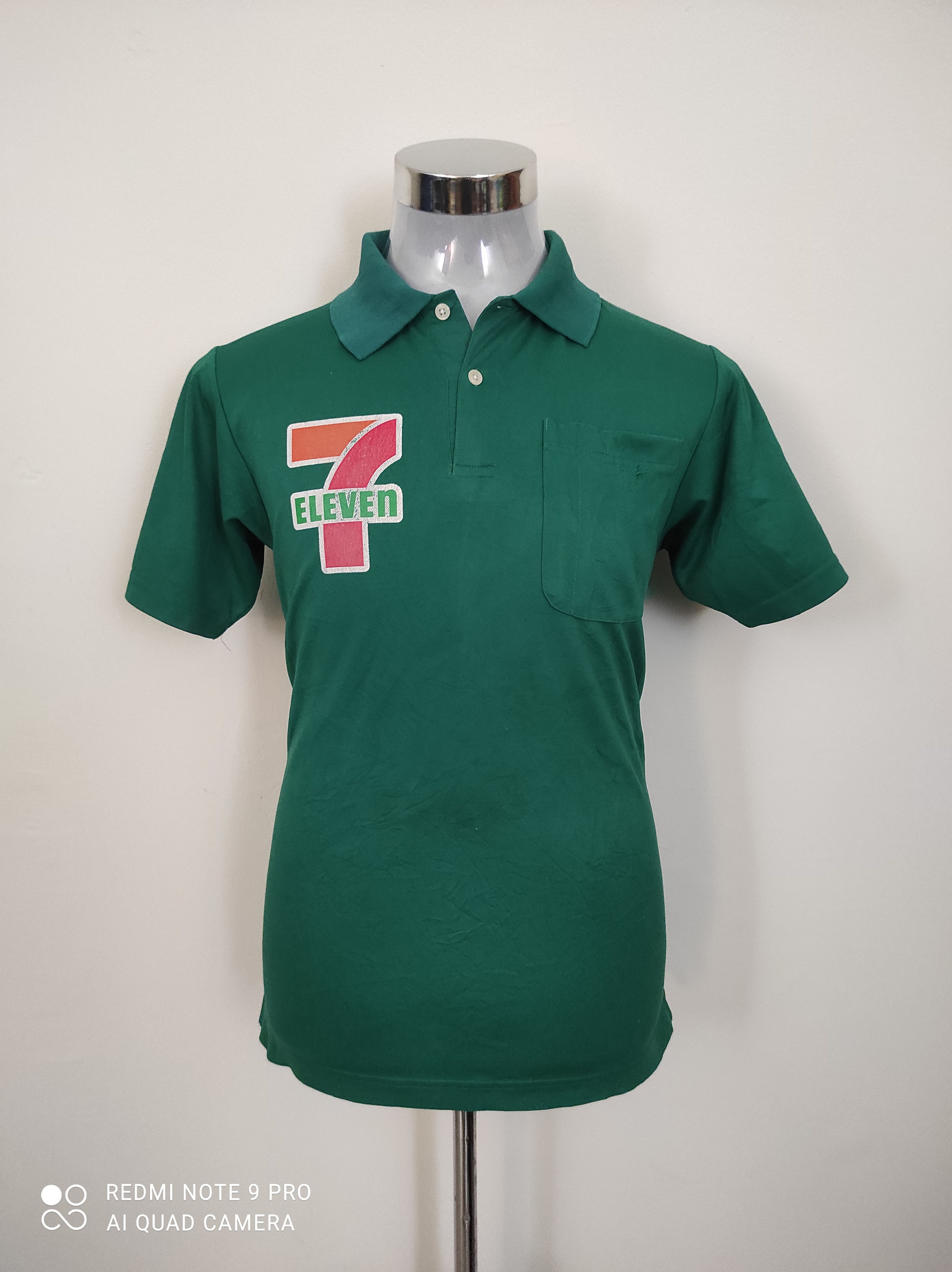 Vintage Vintage 7 Eleven Workers Polo Shirt Size US L / EU 52-54 / 3 - 1 Thumbnail