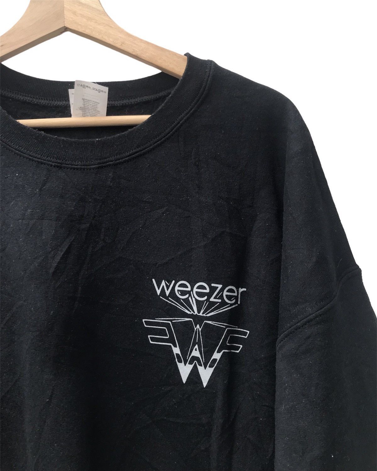 Band Tees Weezer Flying W Sweatshirt Size US XL / EU 56 / 4 - 3 Thumbnail
