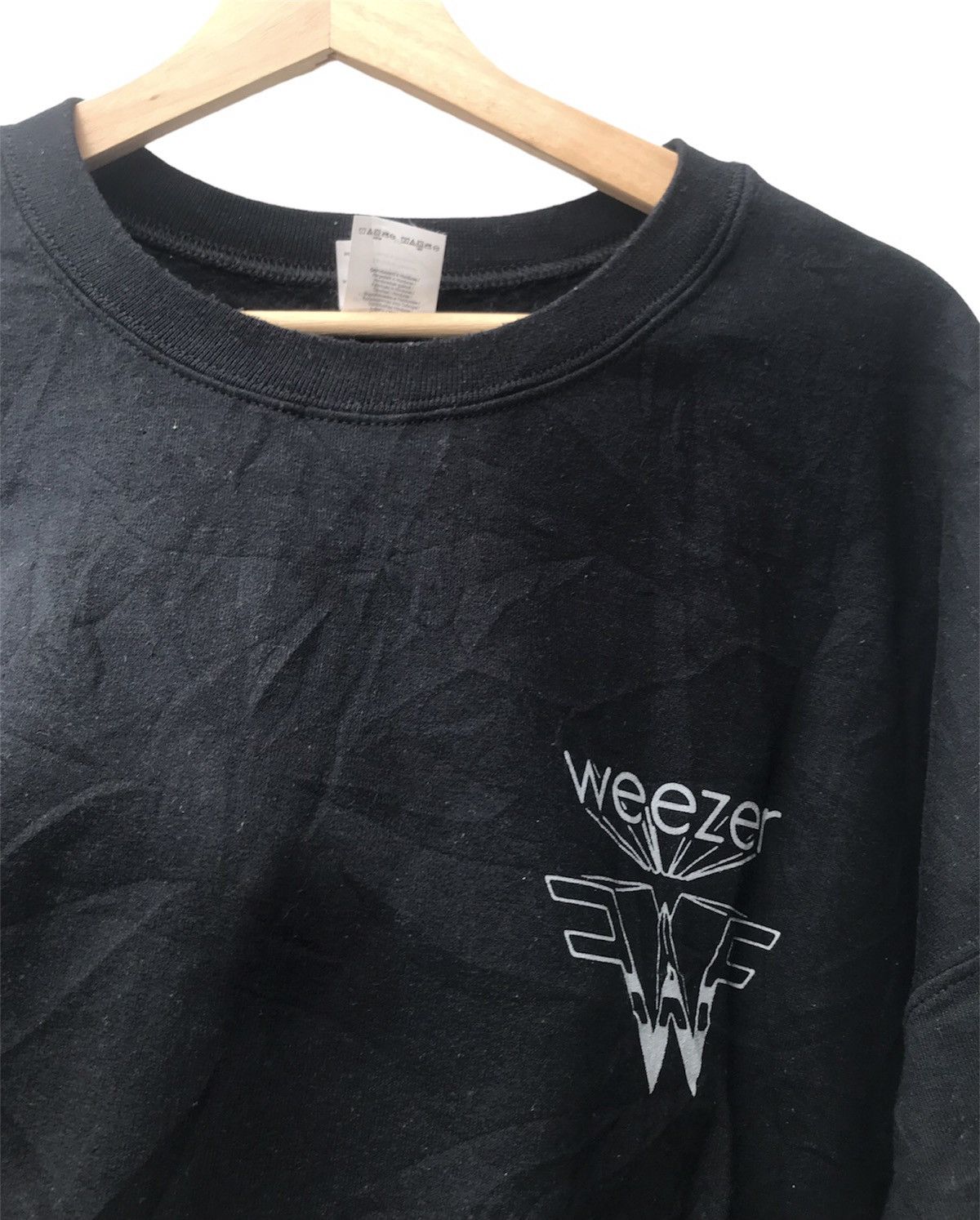 Band Tees Weezer Flying W Sweatshirt Size US XL / EU 56 / 4 - 5 Thumbnail