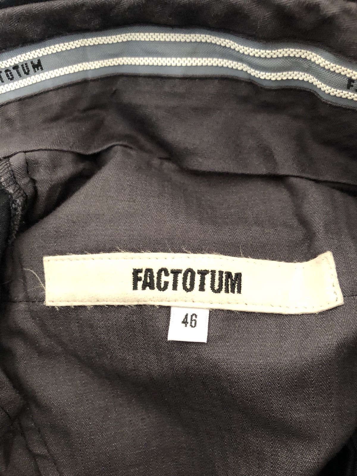 FACTOTUM Factotum Made in Japan Black Cargo Short Size US 29 - 9 Thumbnail