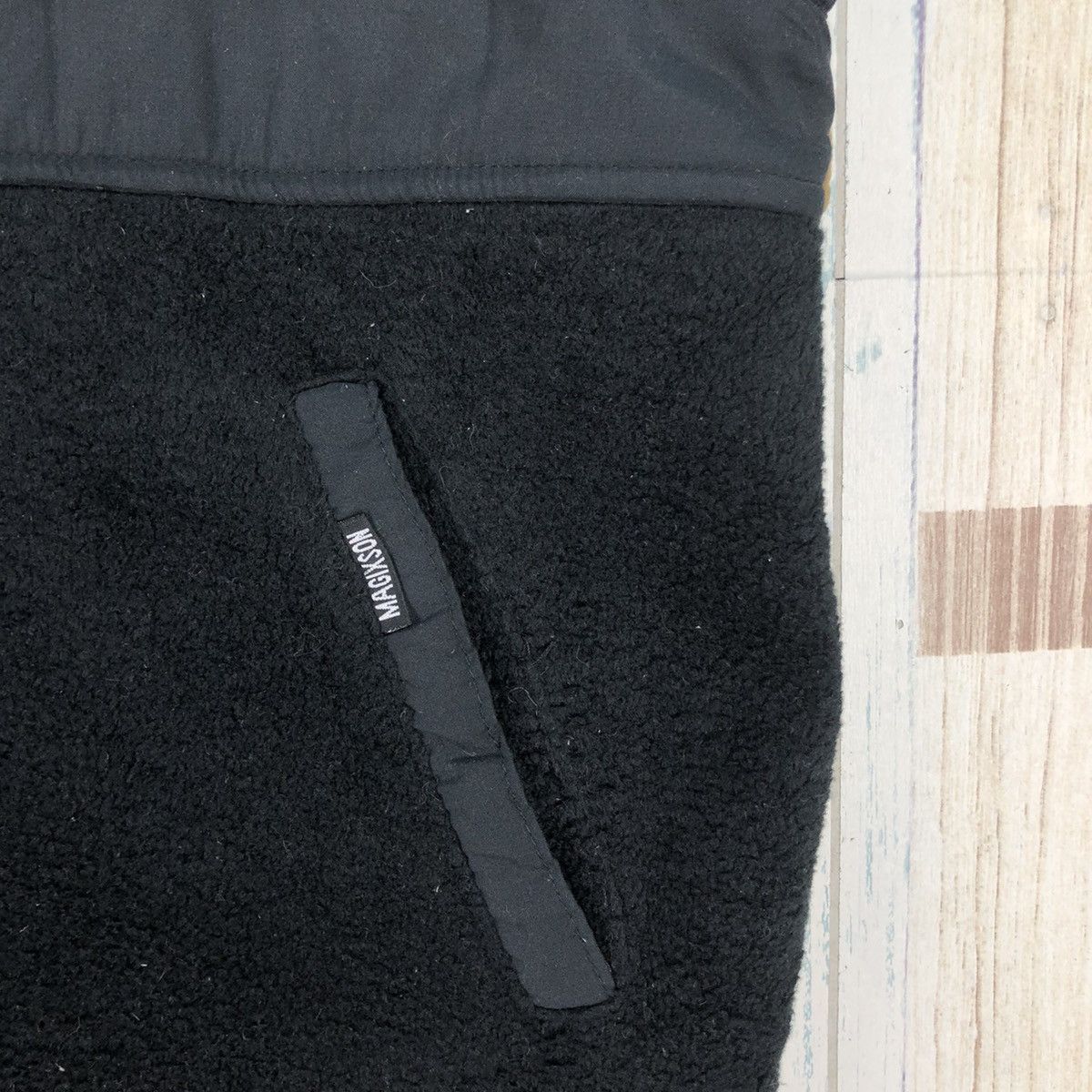 Japanese Brand Vintage Magixson City Club Embroidery Sleeveles Fleece Vest Size US M / EU 48-50 / 2 - 7 Thumbnail