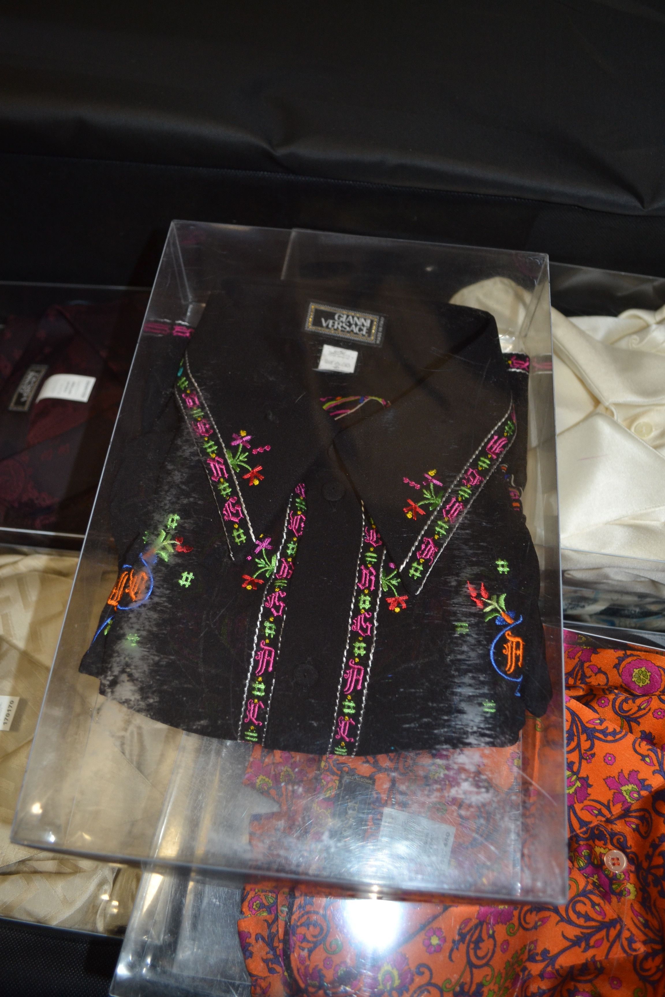 Versace NEW Gianni Versace 1990s Silk Shirt 56 Size ACE Transparent Size US XL / EU 56 / 4 - 12 Thumbnail