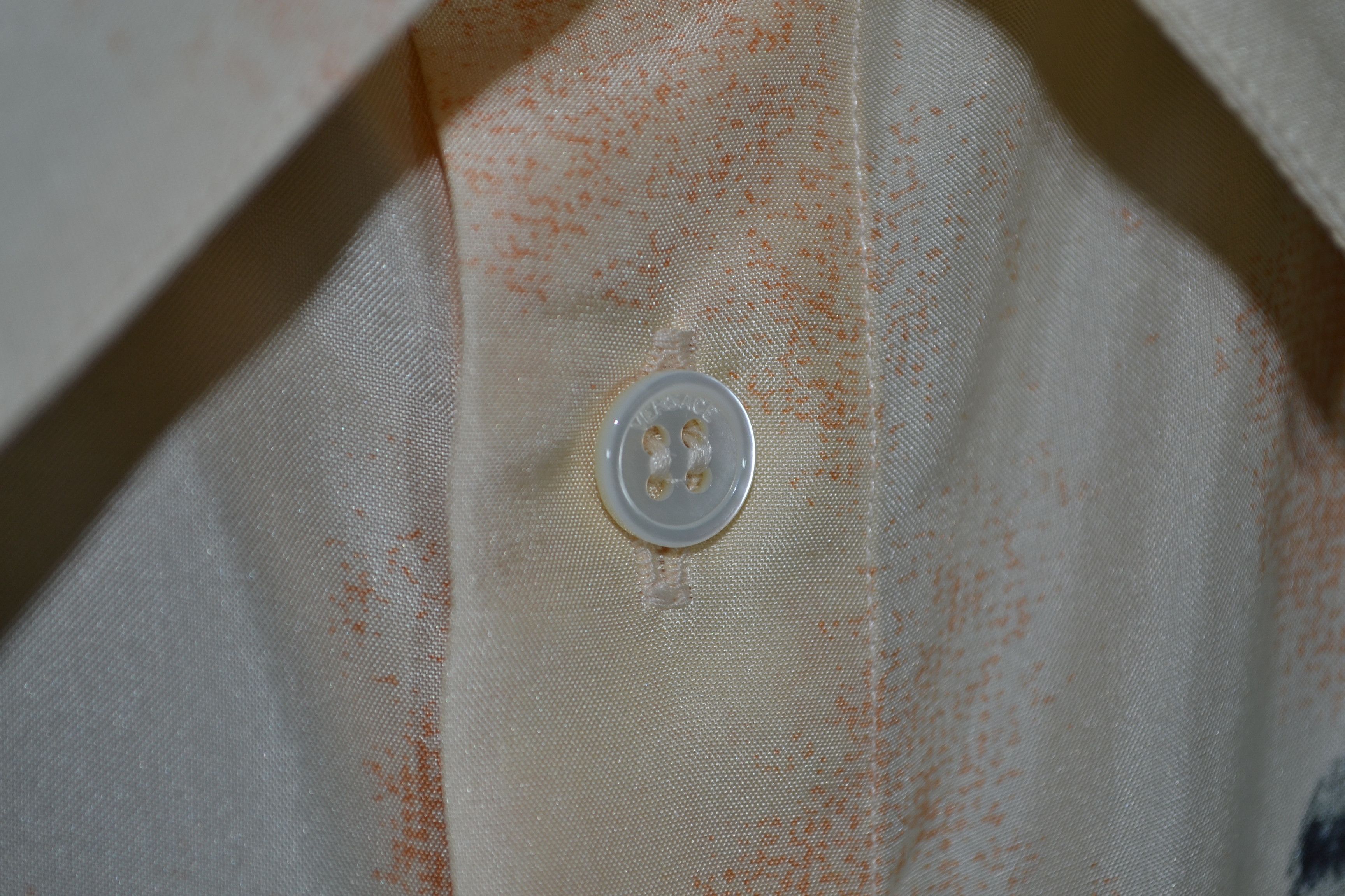 Versace Gianni Versace 1990s Silk Shirt 54 Carp Japan Yakudza Tattoo Size US L / EU 52-54 / 3 - 7 Thumbnail