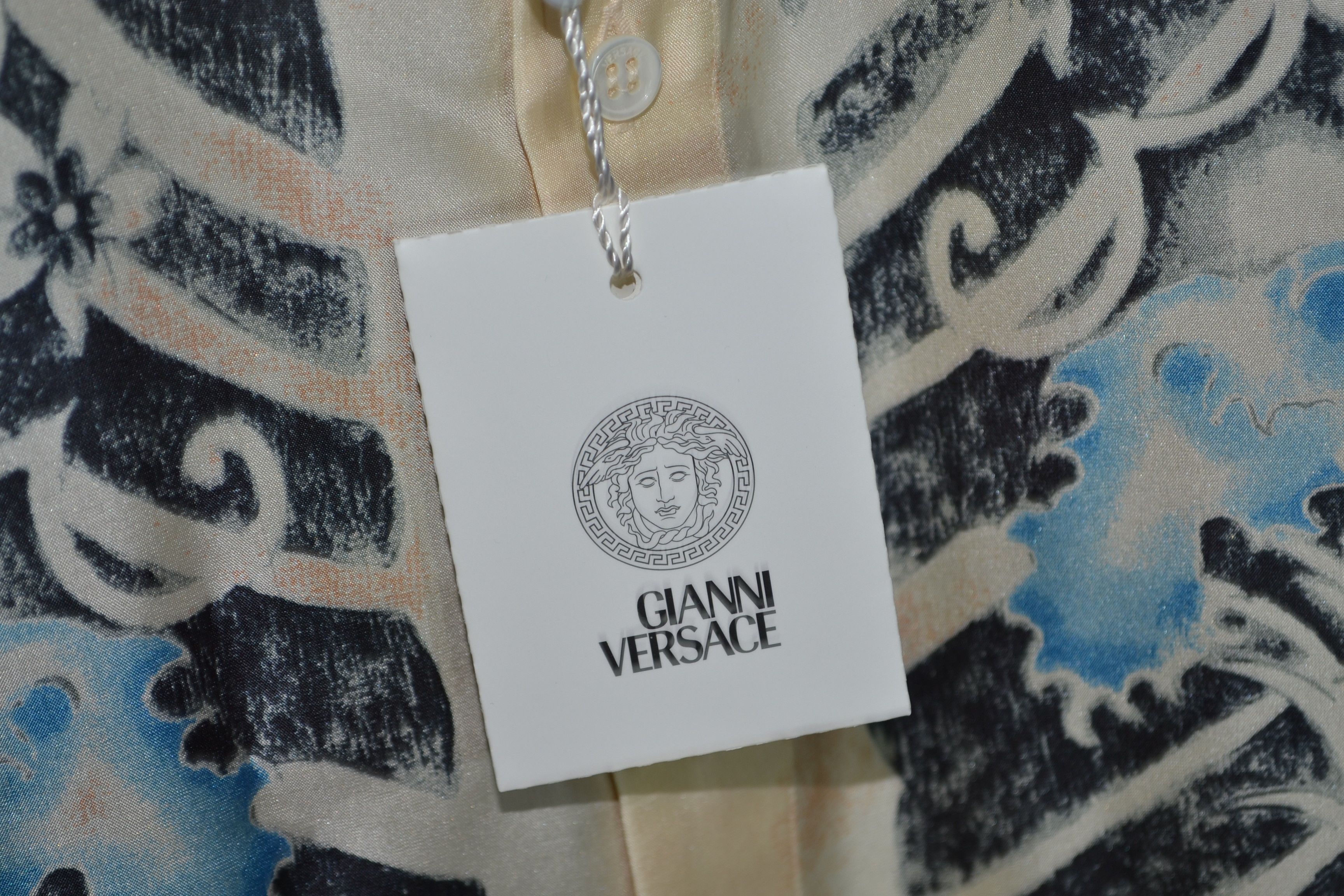 Versace Gianni Versace 1990s Silk Shirt 54 Carp Japan Yakudza Tattoo Size US L / EU 52-54 / 3 - 5 Thumbnail