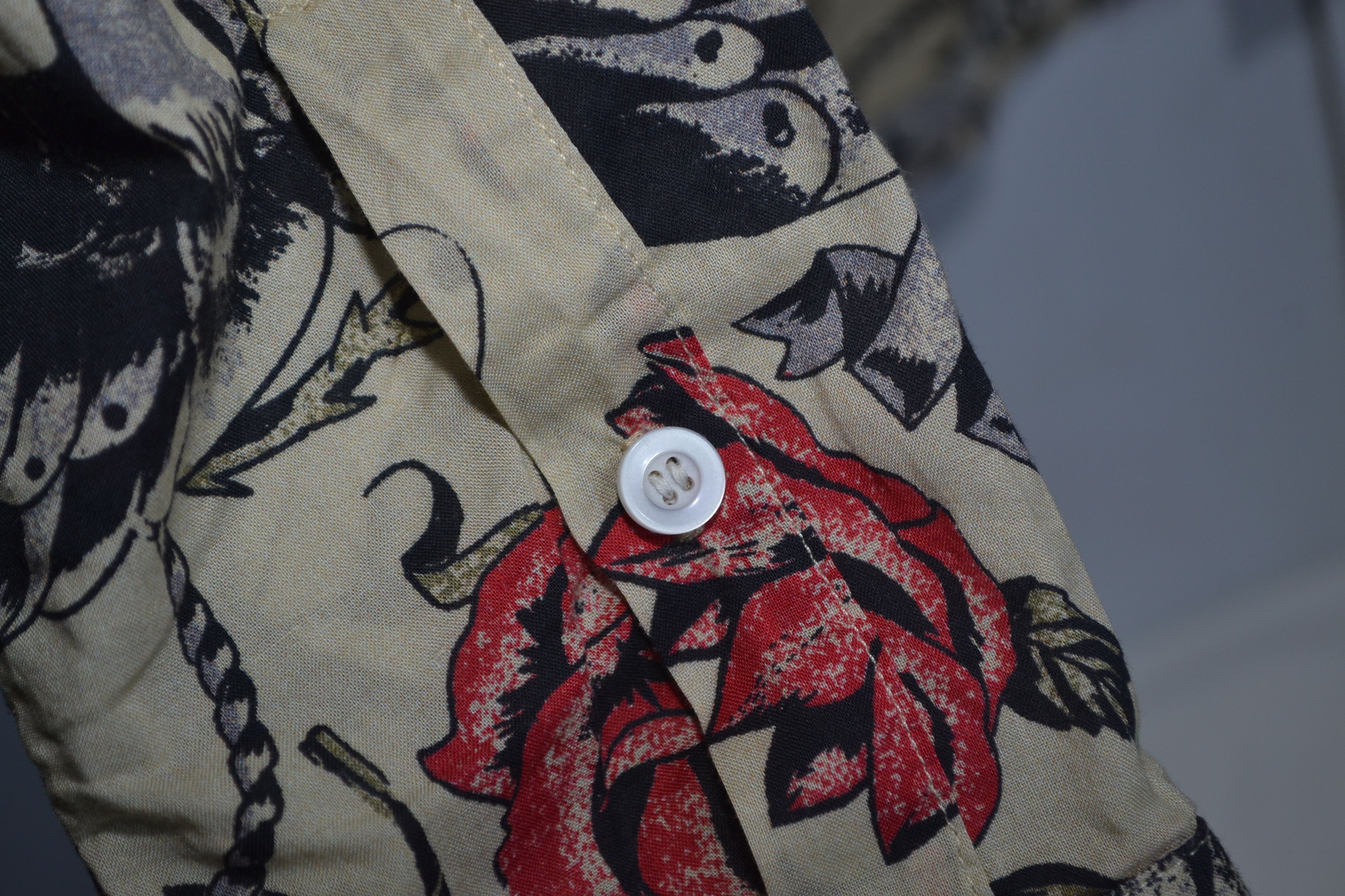 Alexander McQueen Alexander McQueen 50 M Raven Web Floral Tattoo Shirt Size US M / EU 48-50 / 2 - 5 Thumbnail