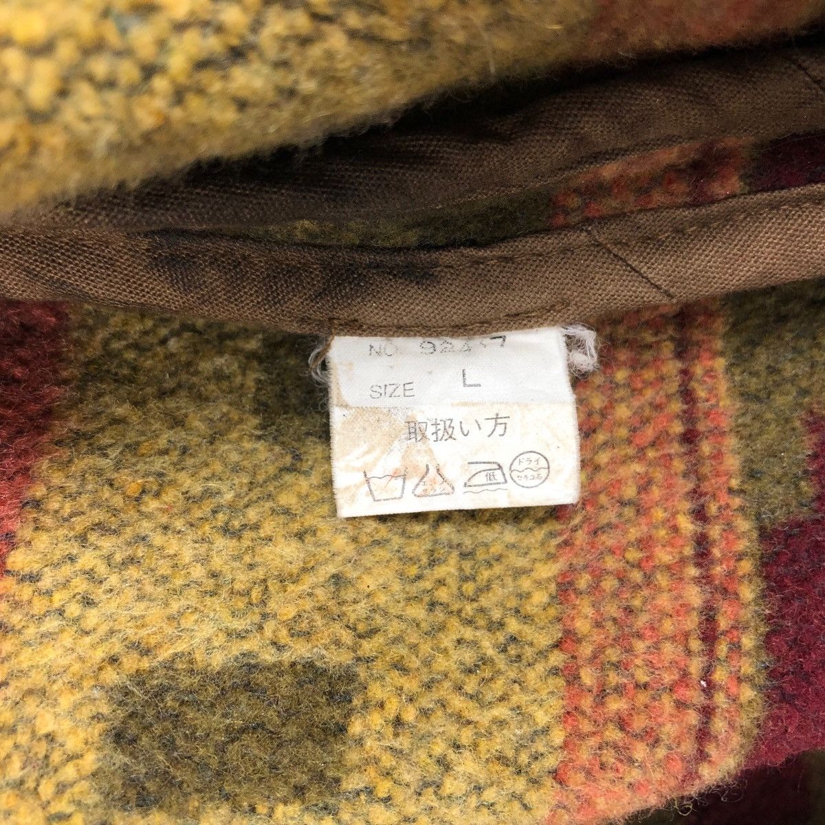 Native Vintage MUW Company Aztec Navajo Wool Jacket Hoodie Size US XL / EU 56 / 4 - 9 Thumbnail
