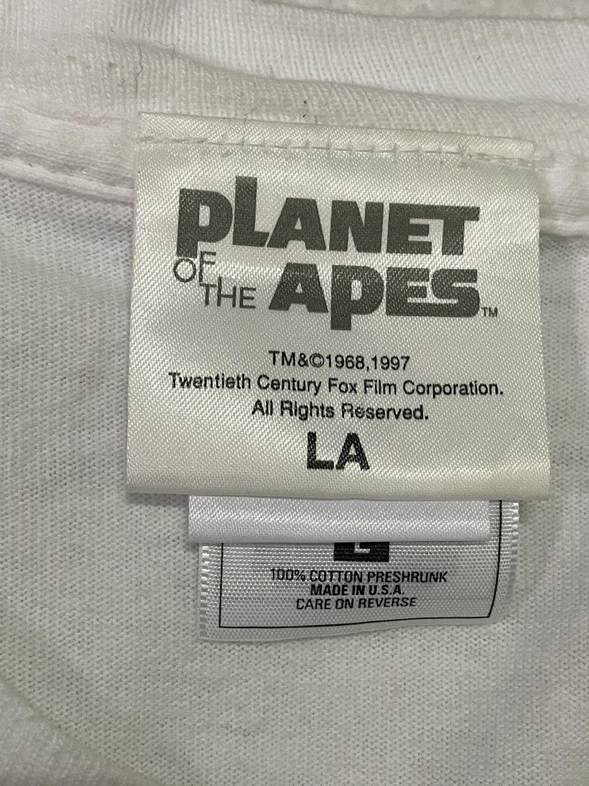 Vintage Vintage 1997 Planet Of The Apes POTA Movie T.Shirt Size US L / EU 52-54 / 3 - 4 Thumbnail