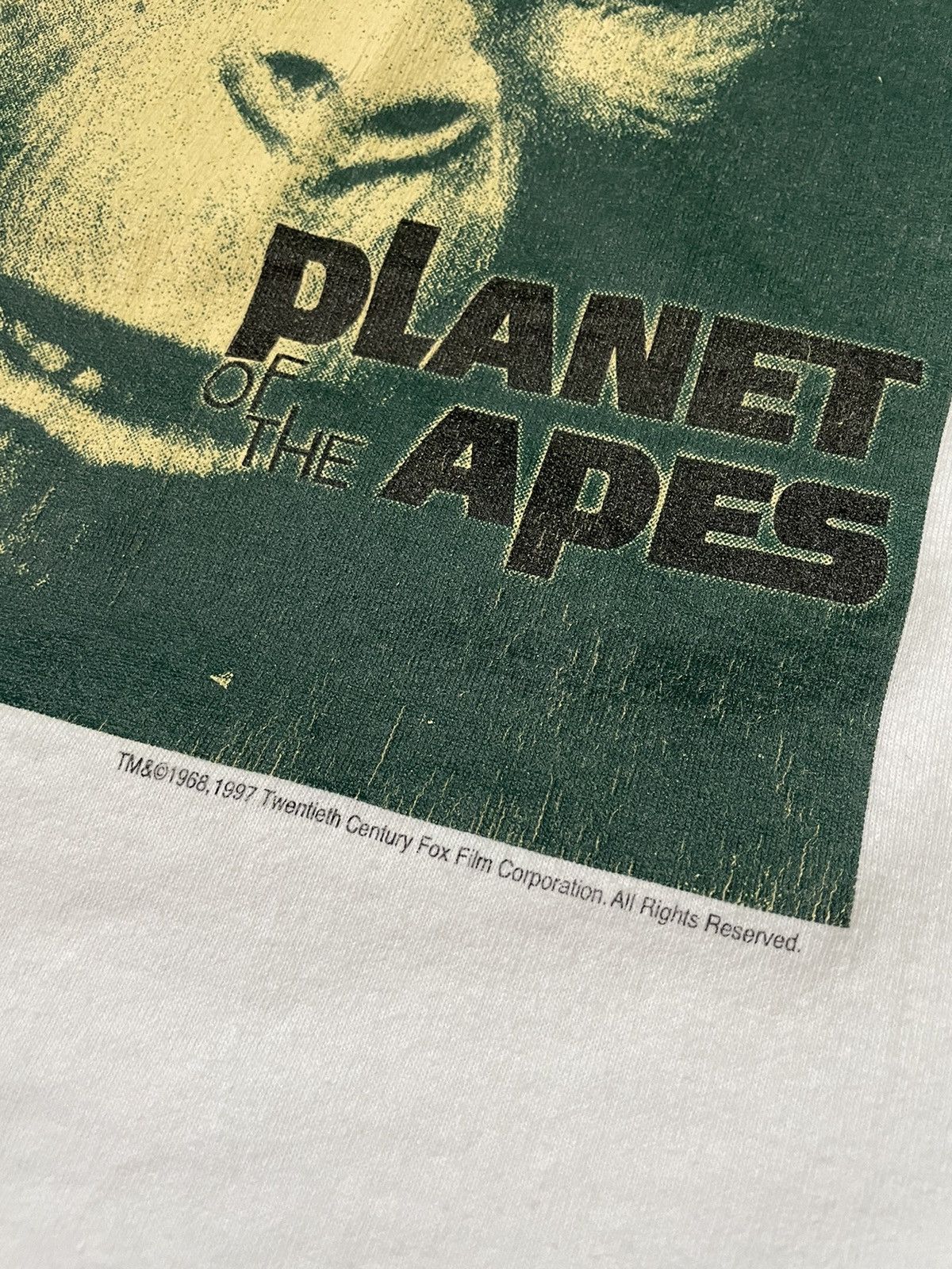 Vintage Vintage 1997 Planet Of The Apes POTA Movie T.Shirt Size US L / EU 52-54 / 3 - 6 Thumbnail
