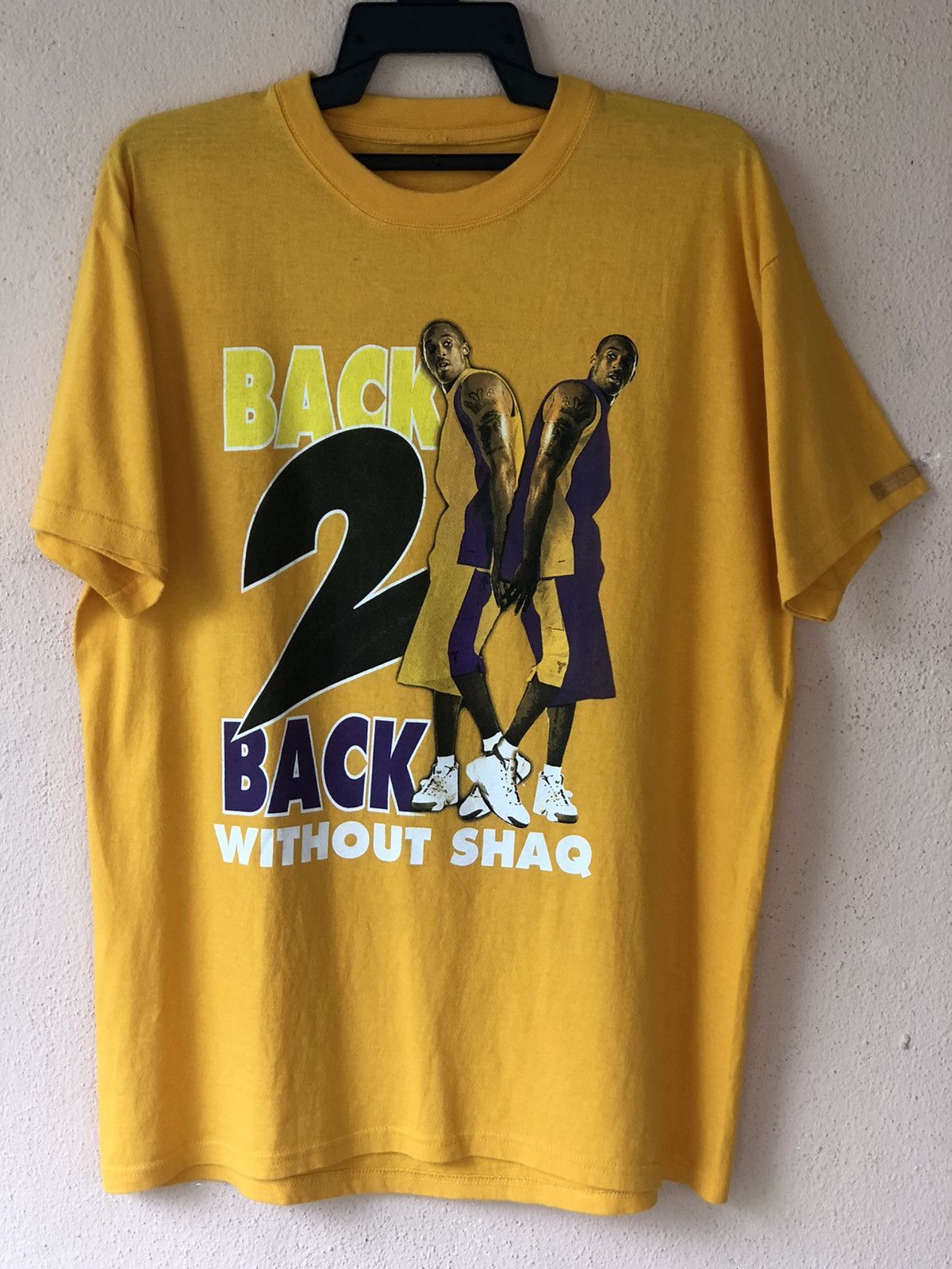 NBA Vintage KOBE BRYANT The Finals 2010 NBA Tee Size US L / EU 52-54 / 3 - 1 Thumbnail